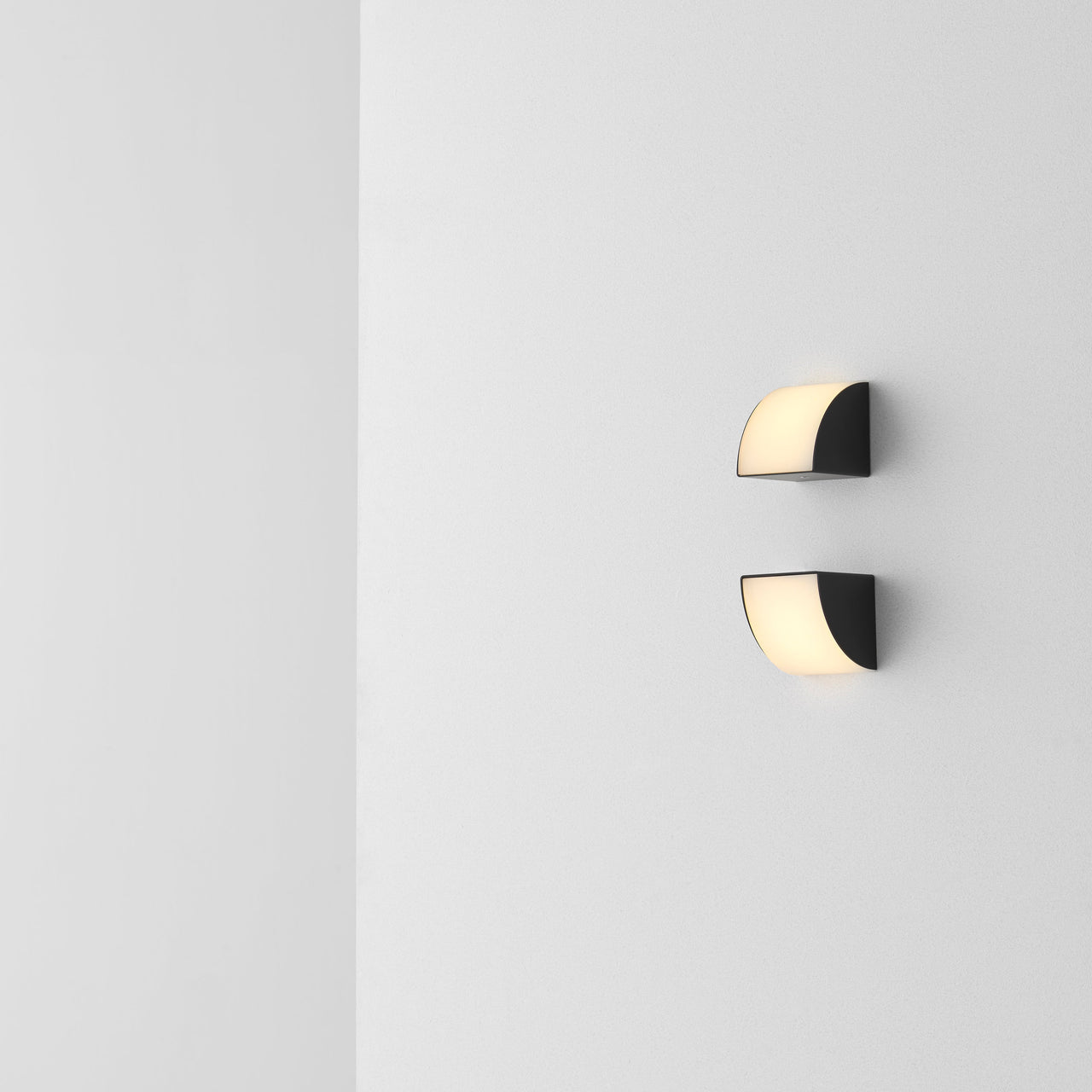 Phase Wall Sconce: LS