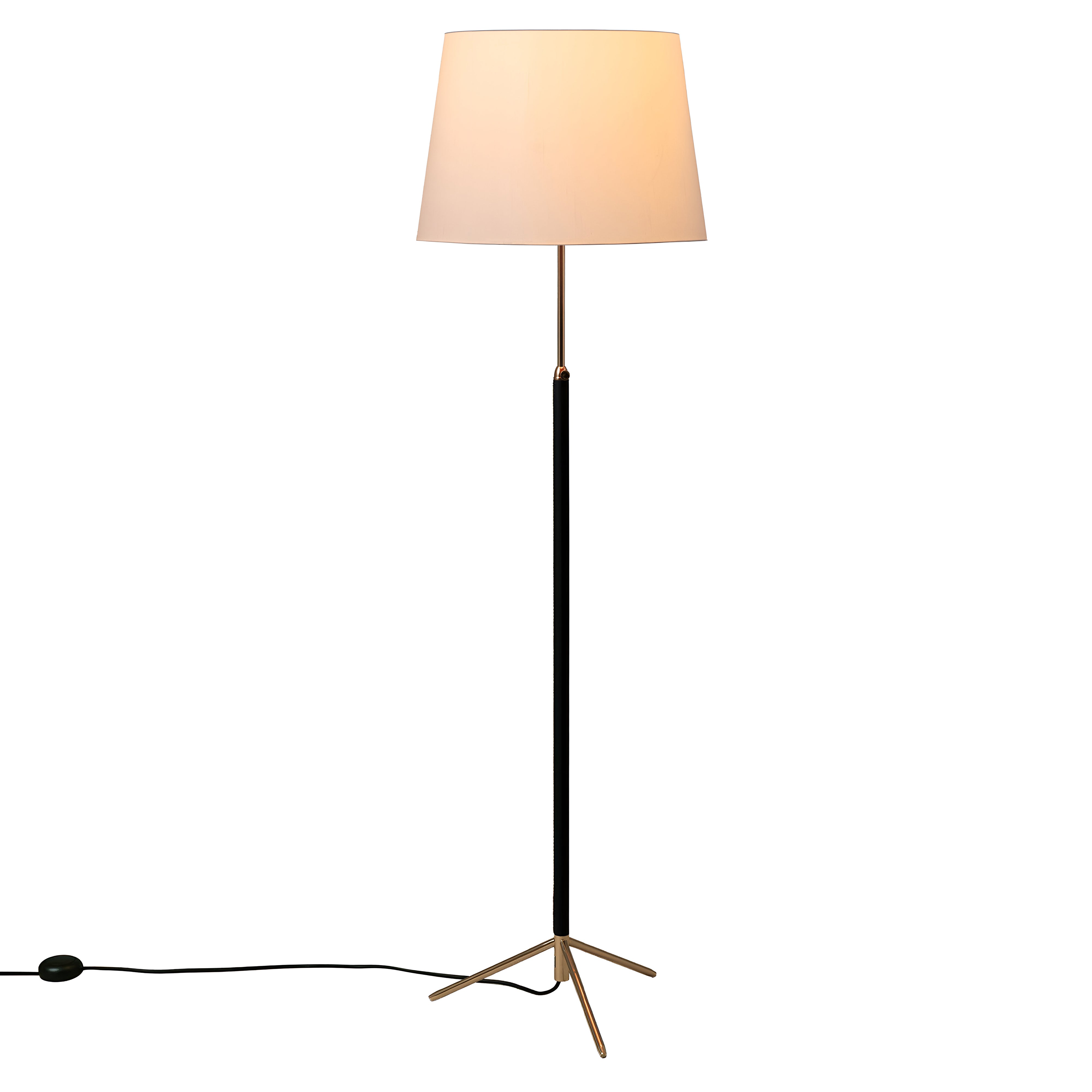 Pie de Salón Floor Lamp: G1 + Polished Brass + White Linen