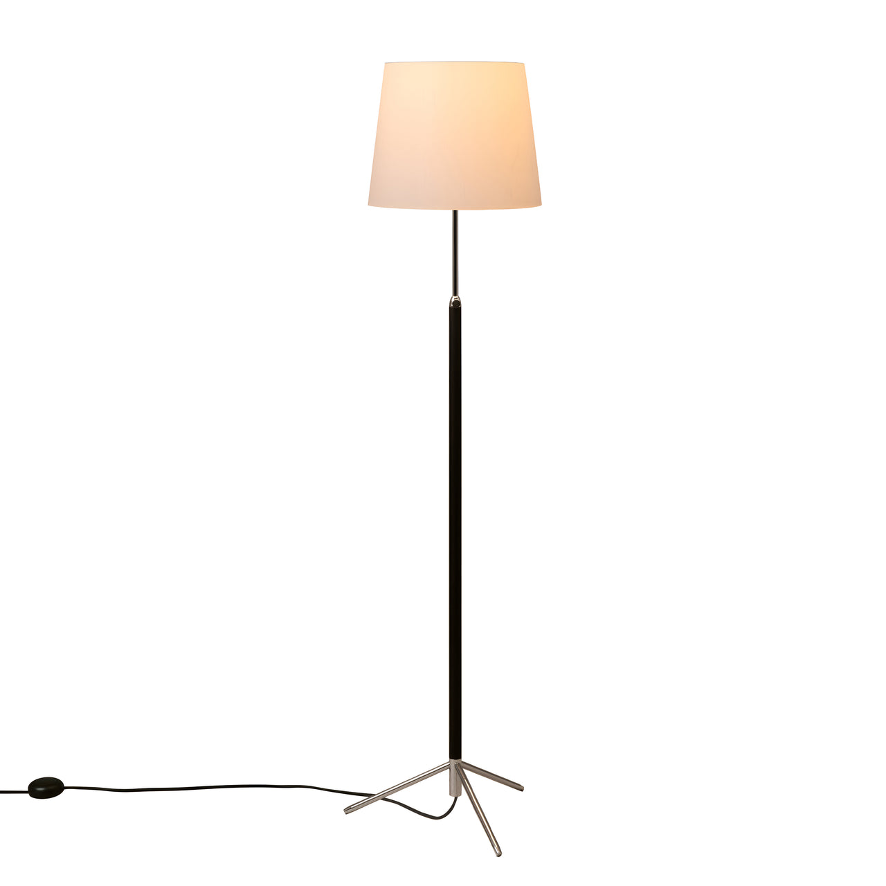 Pie de Salón Floor Lamp: G3 + Chrome-Plated + White Linen