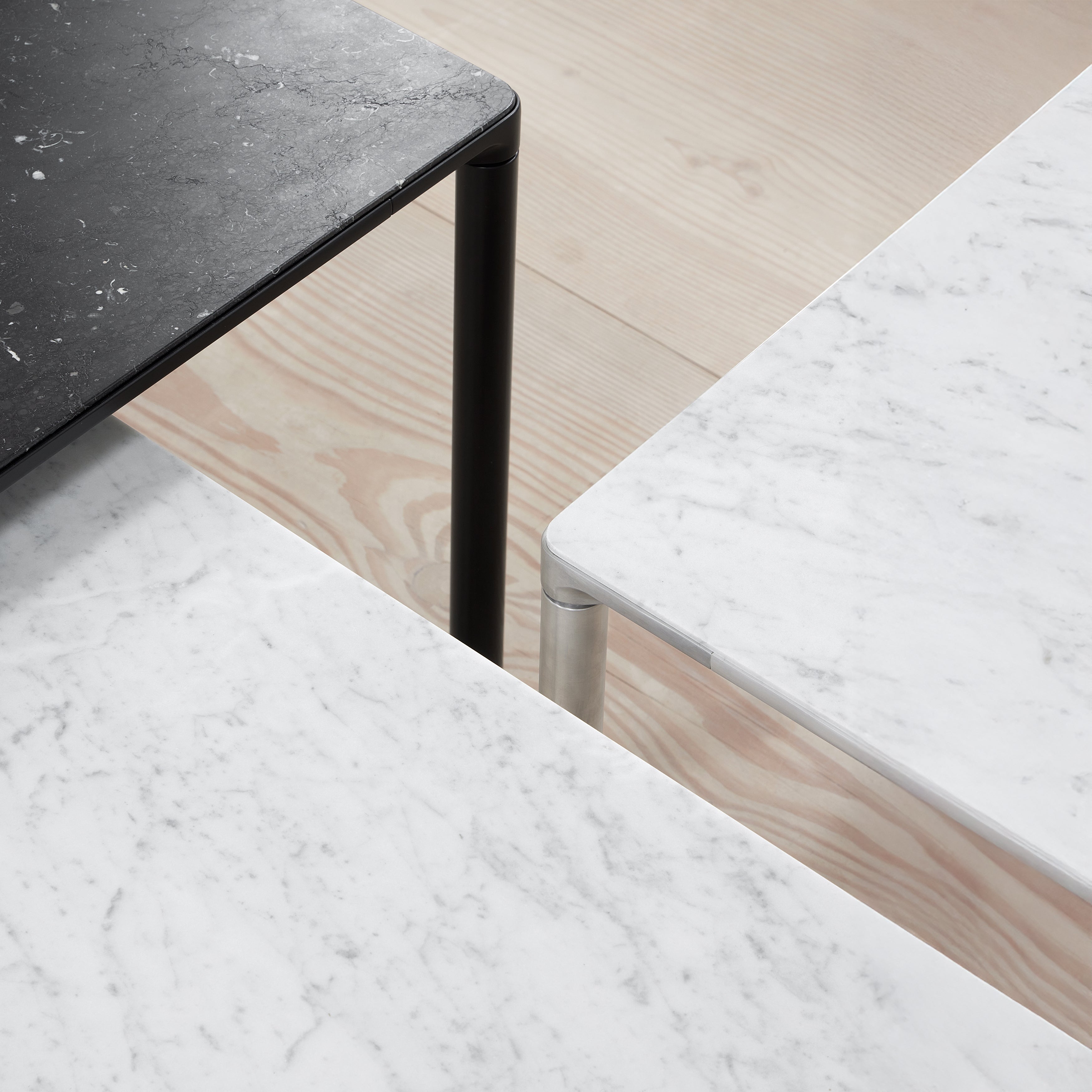 Piloti Alu Table: Extra Large