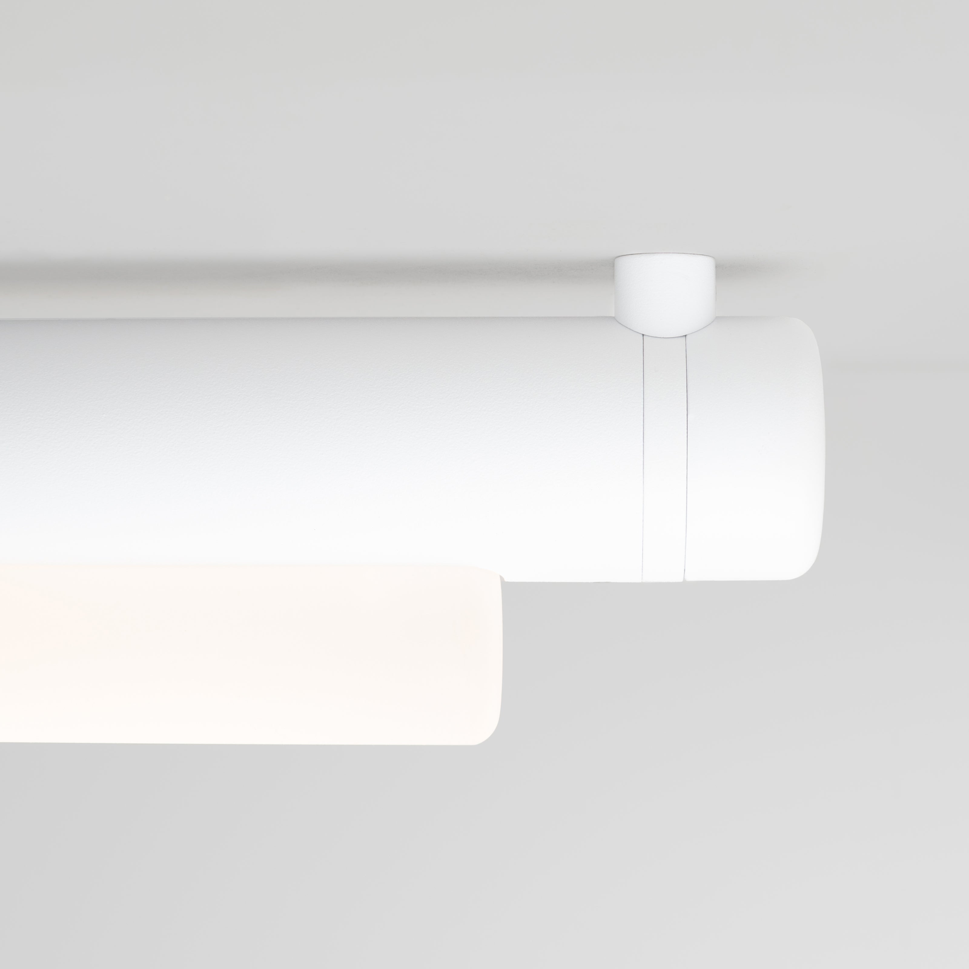 Pipeline 40 Ceiling/Wall Light: DI