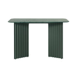 Plec Desk: Green Aver + Nordic Green