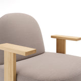 Polar Lounge Chair with Arms: DI