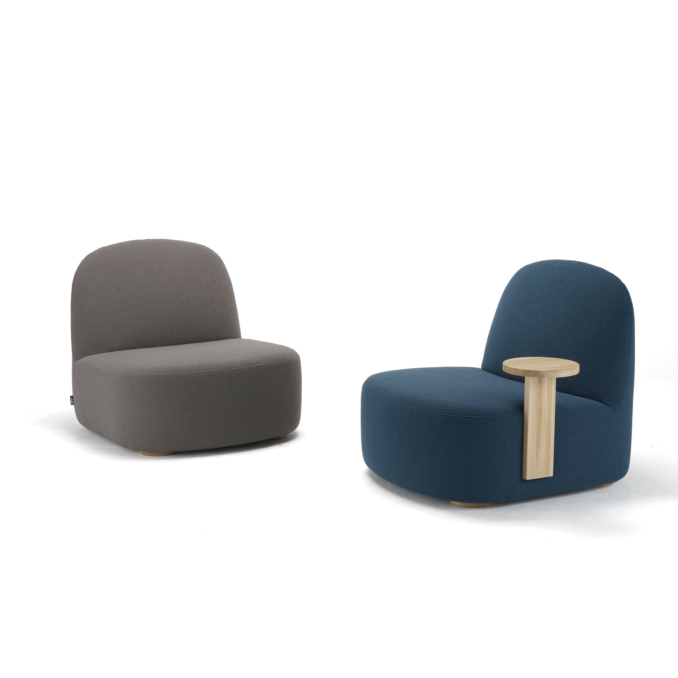 Polar Lounge Chair with Side Table: LS