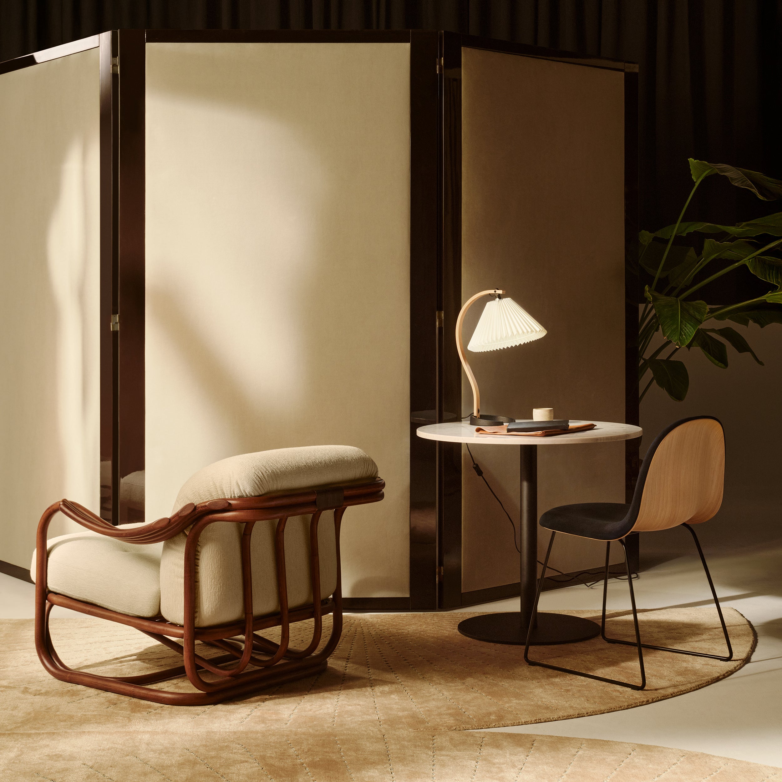 Poltrona Tria Lounge Chair: Fully Upholstered + LS