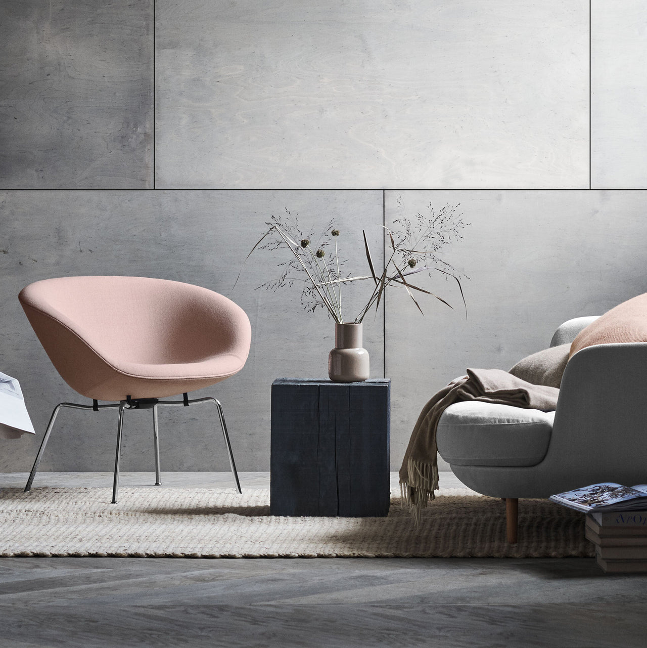 Pot Lounge Chair: LS