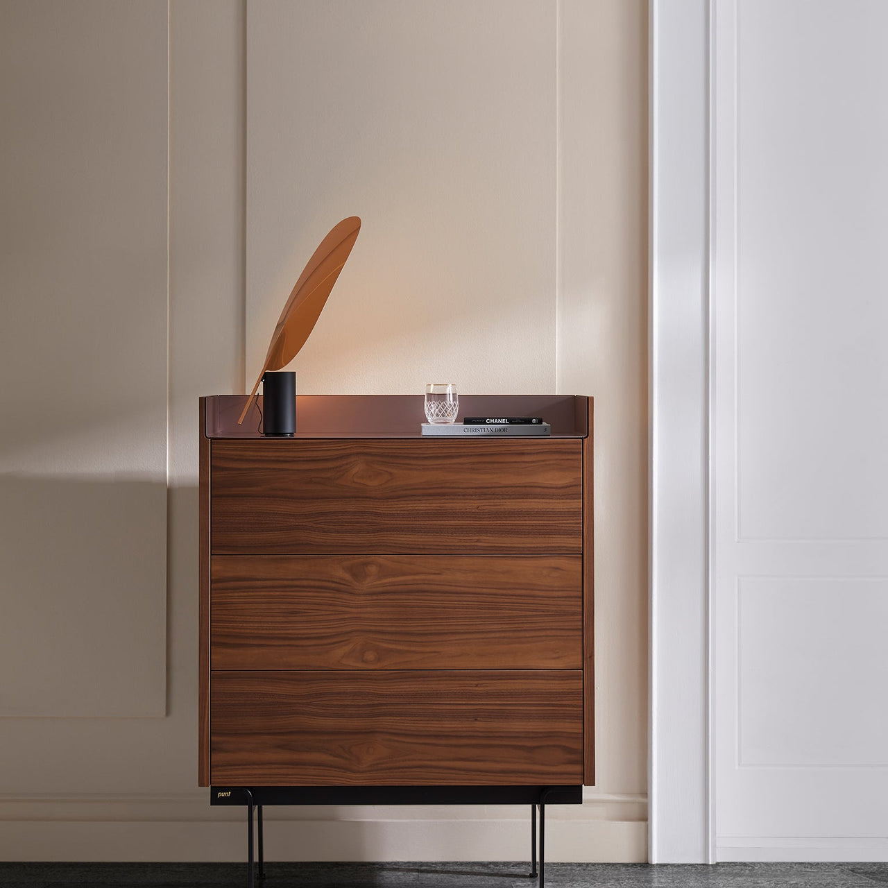 Stockholm STH012 Chest of Drawers: Composition 3