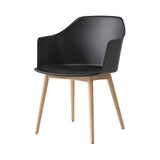 Rely Armchair HW76: Black + Clear Lacquered Oak