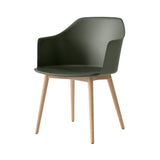 Rely Armchair HW76: Green + Clear Lacquered Oak
