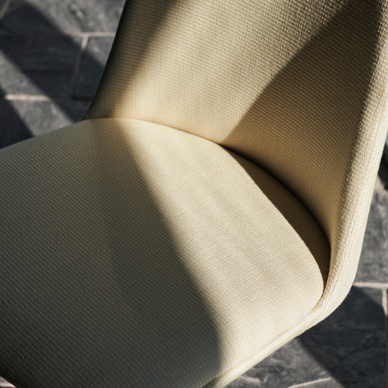 Rely Chair: HW19 + DI