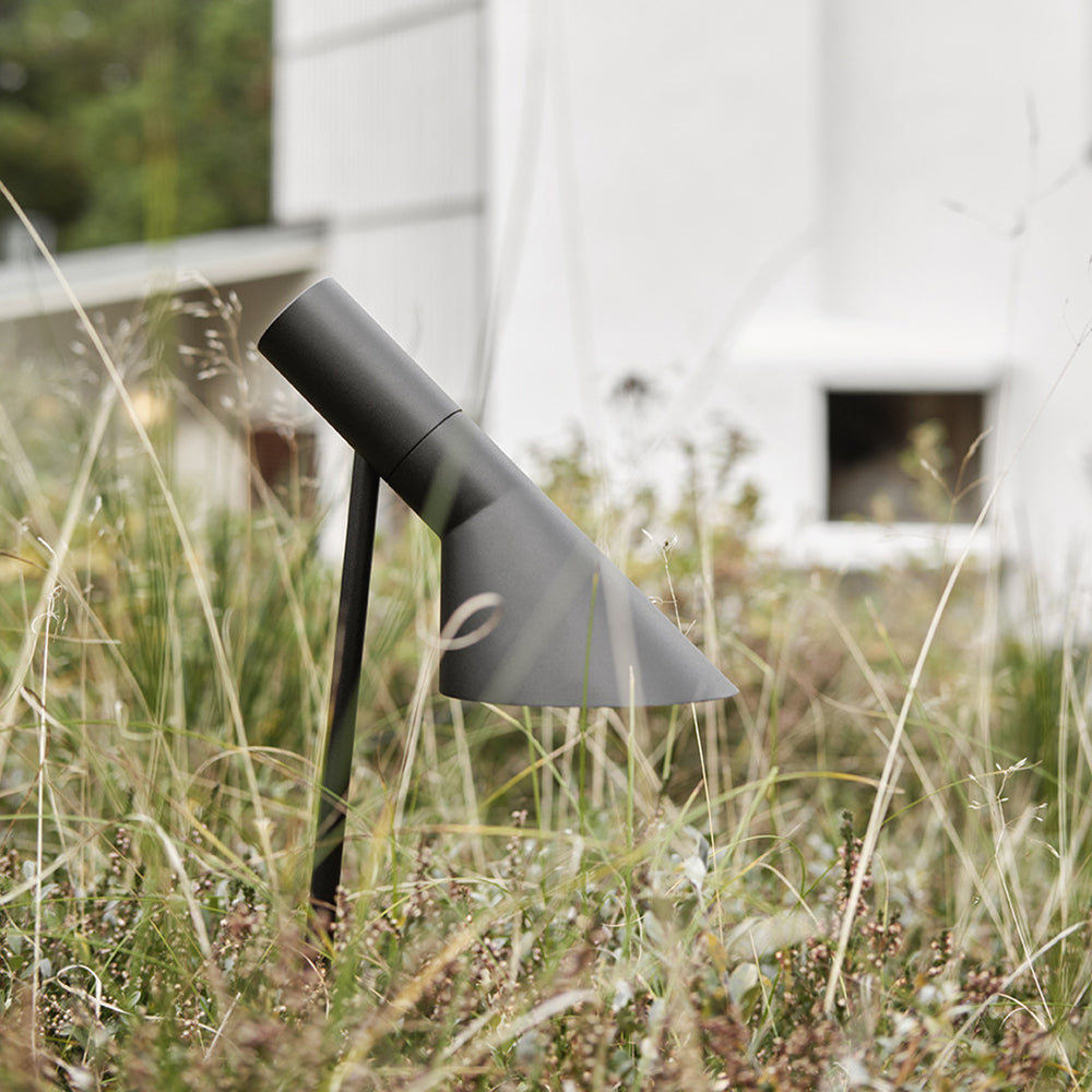 AJ Garden Bollard Lamp: Outdoor