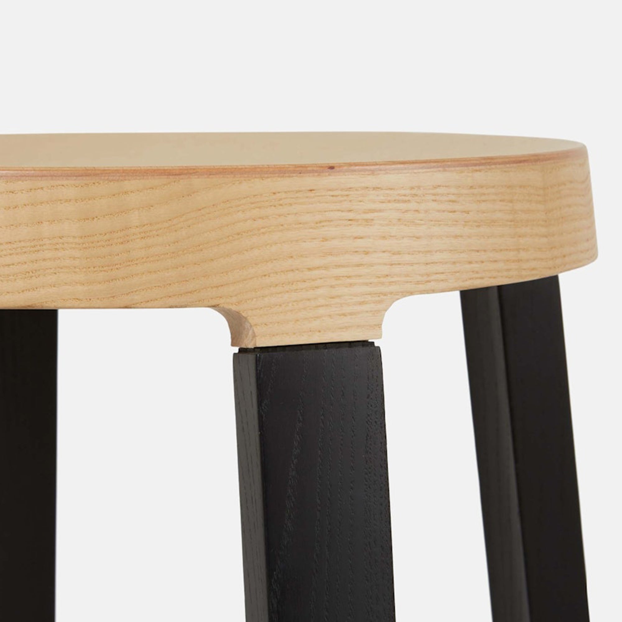 Step Bar + Counter Stool