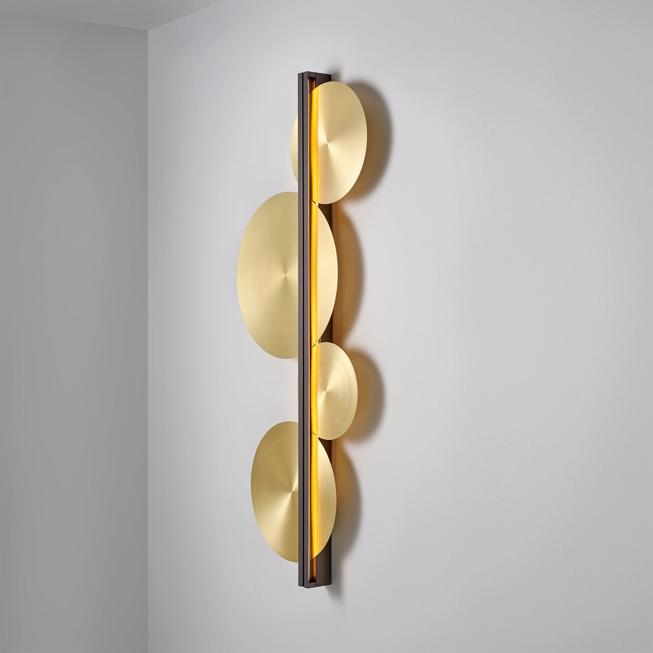 Strate Wall Light: Small