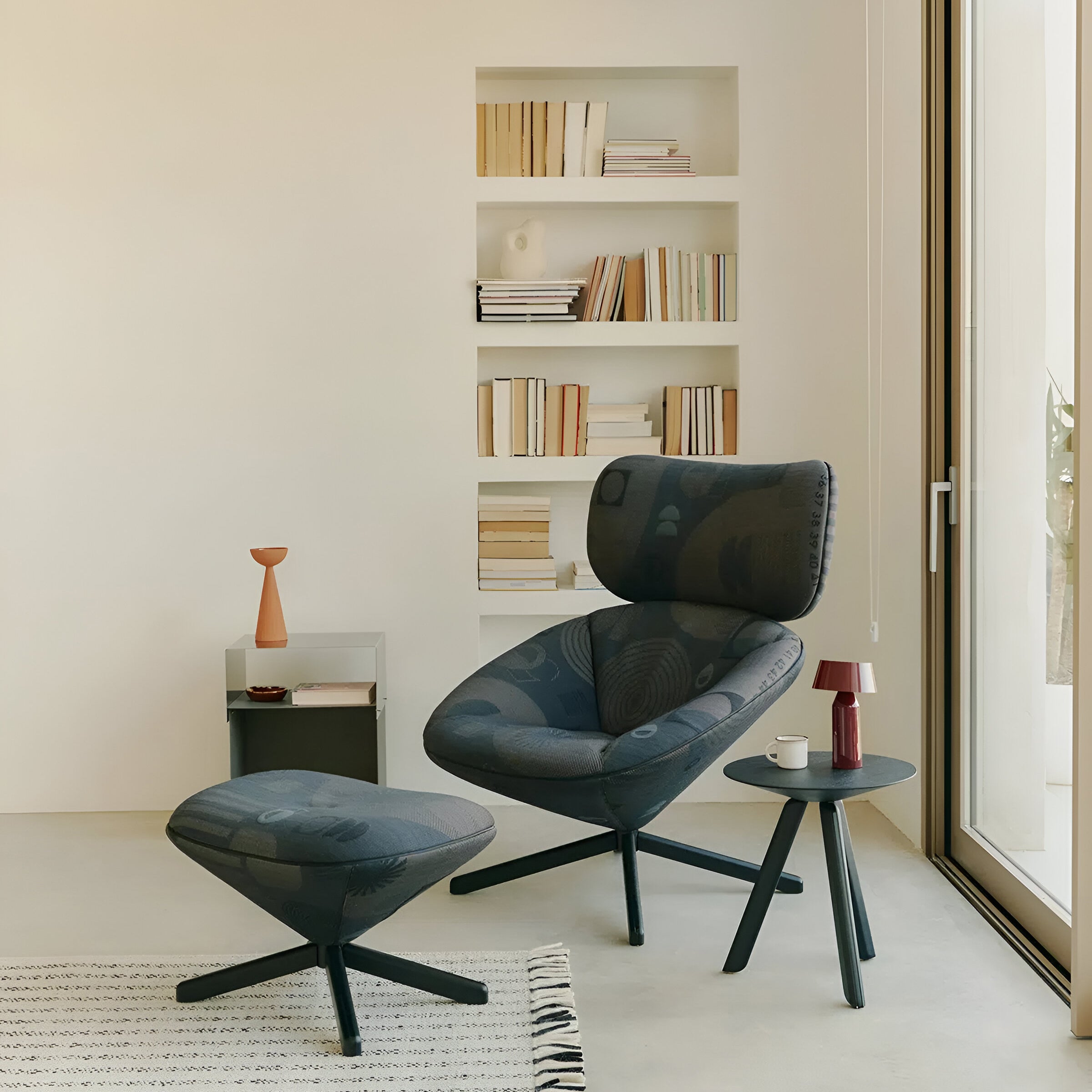 Tortuga Side Table