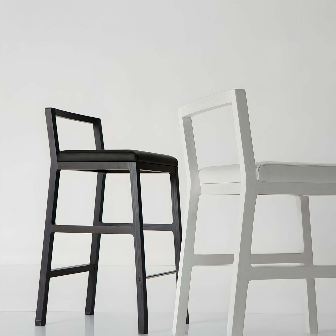 Midori Bar + Counter Stool