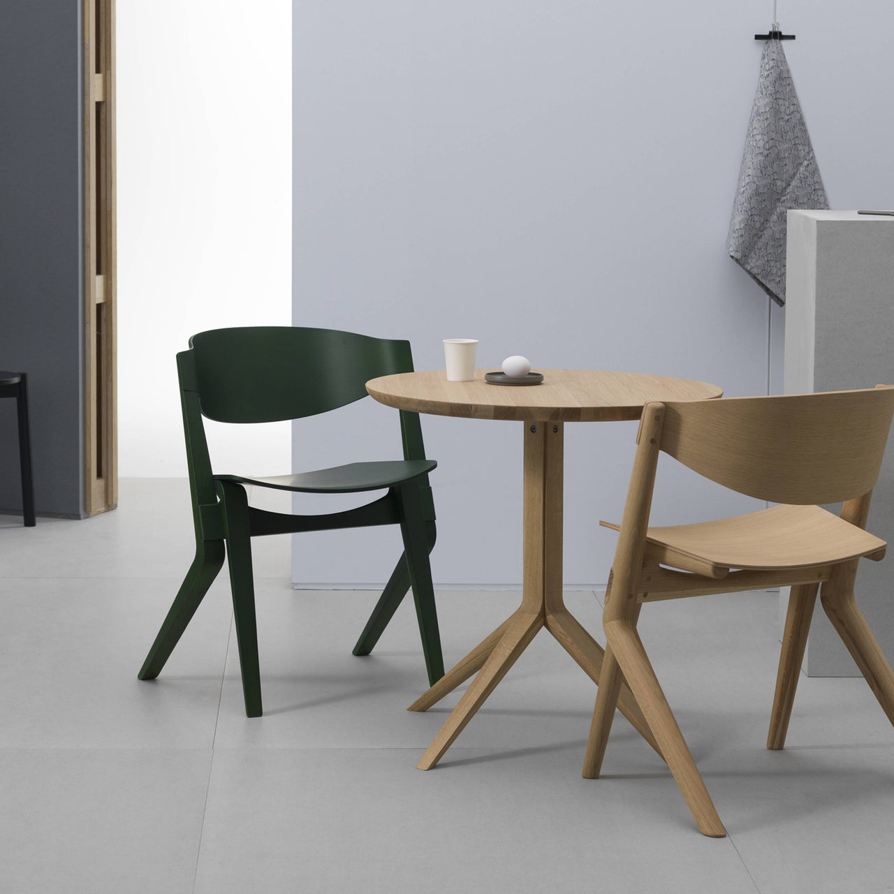 Scout Bistro Table: LS