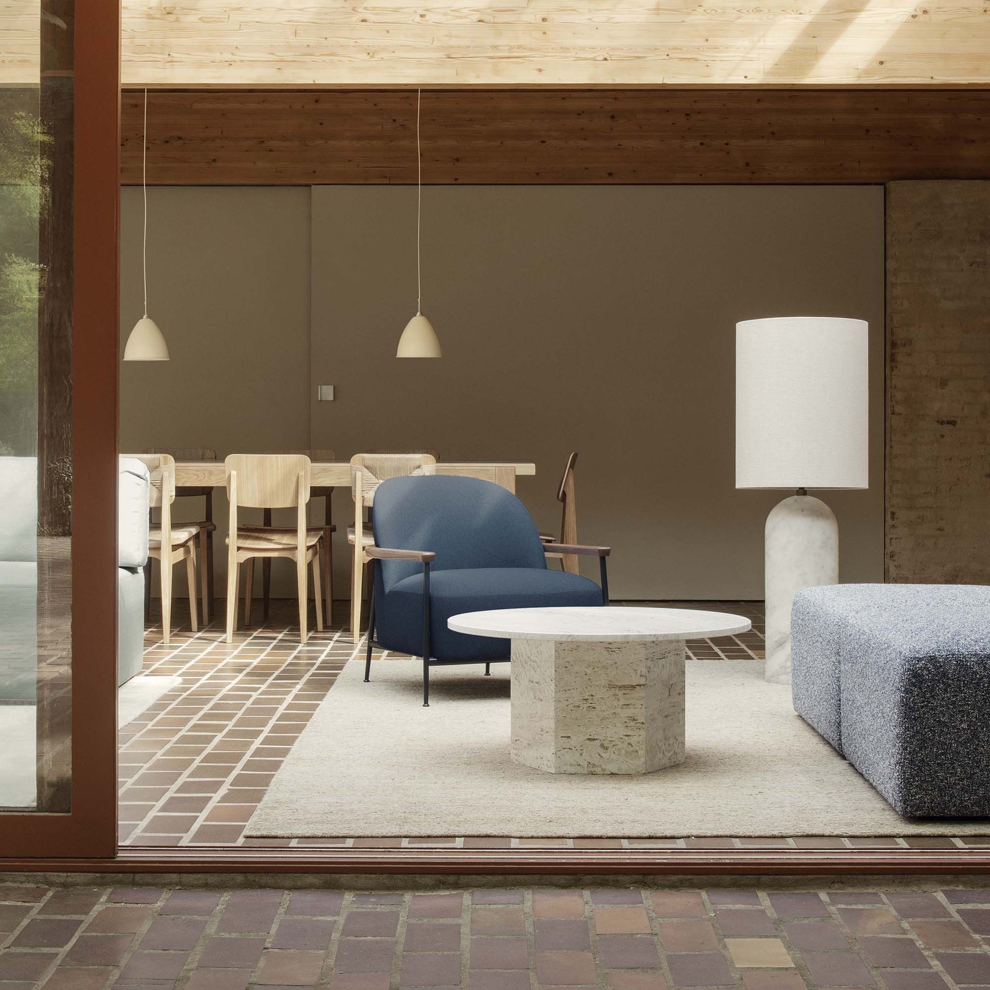 Sejour Lounge Chair with Armrests: LS