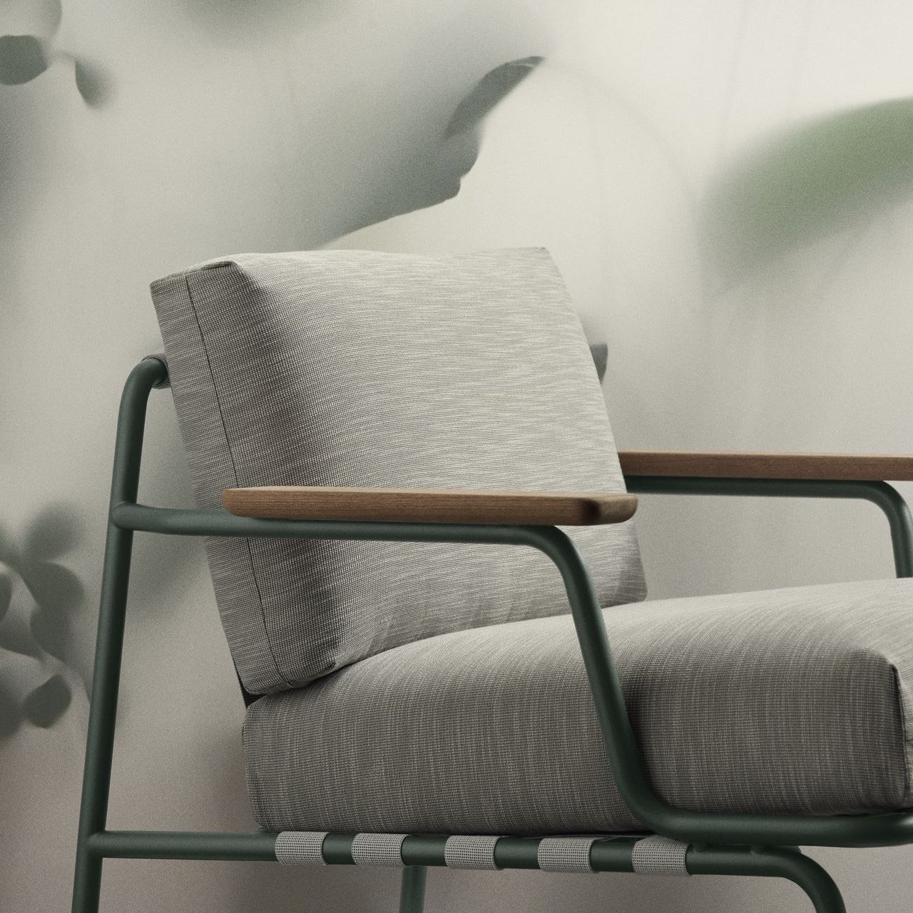 Settle Lounge Chair