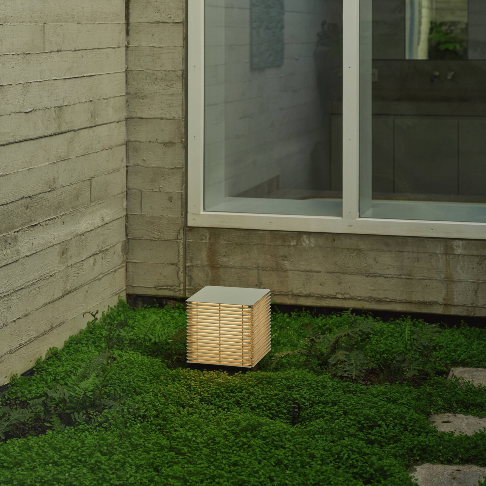 Shiro Portable Table Lamp