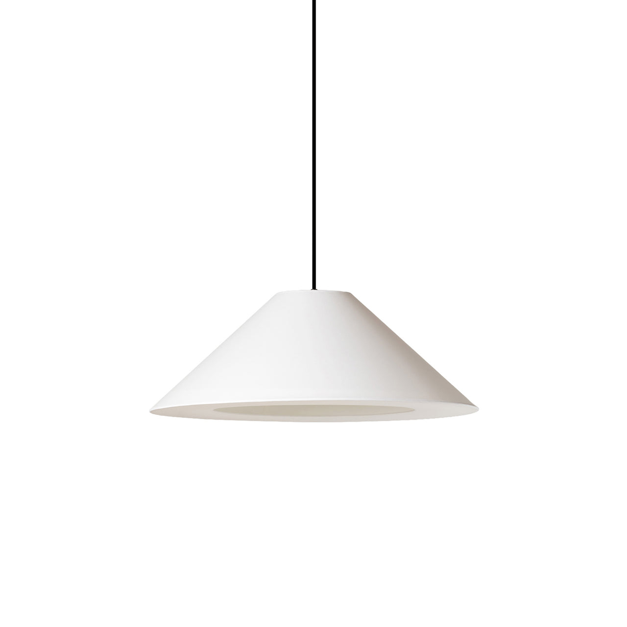 Sísísí Cónicas Planas MT5 Pendant Lamp: White + Black