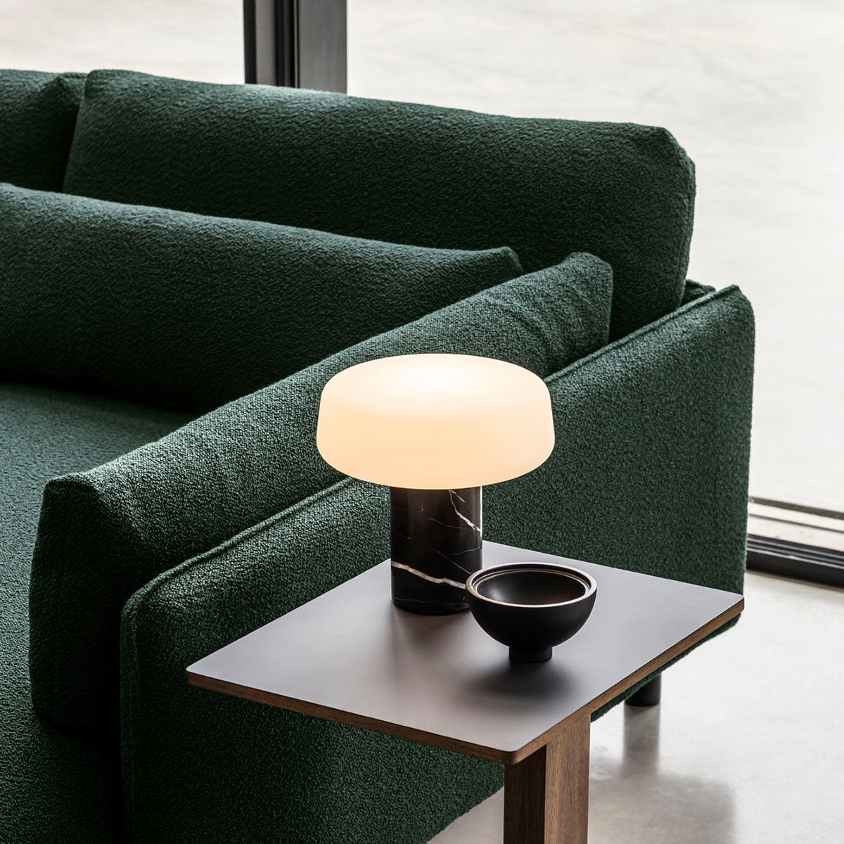 Solid Rechargeable Table Lamp: LS
