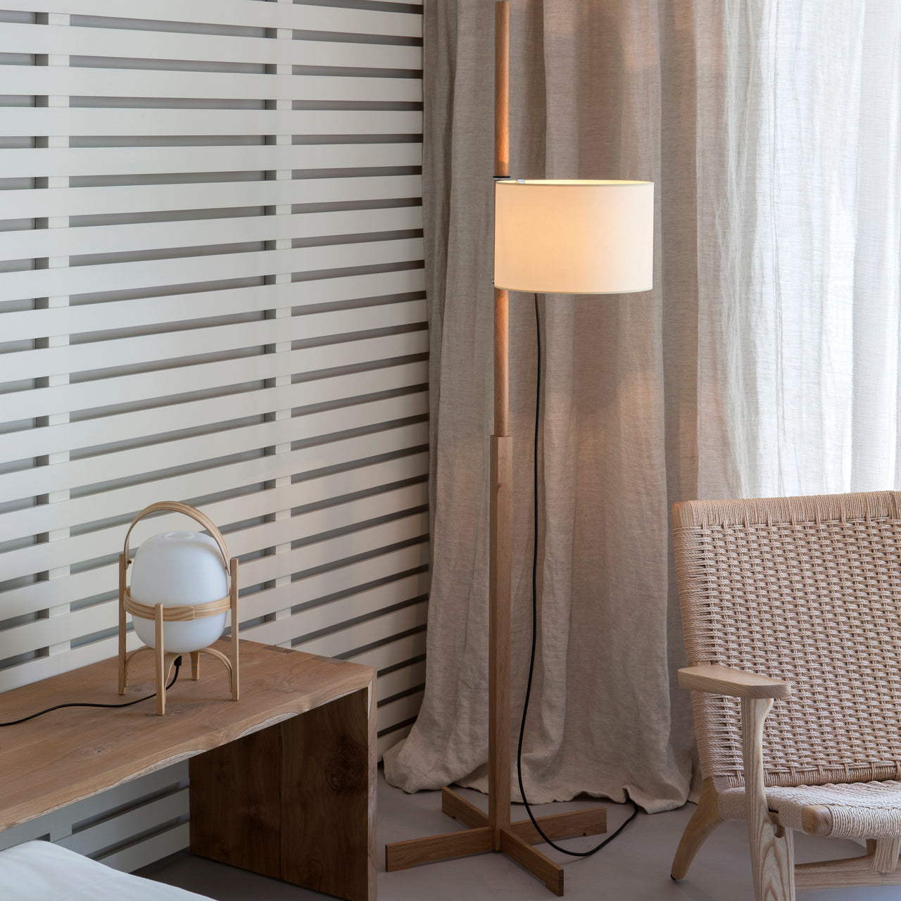 TMM Floor Lamp