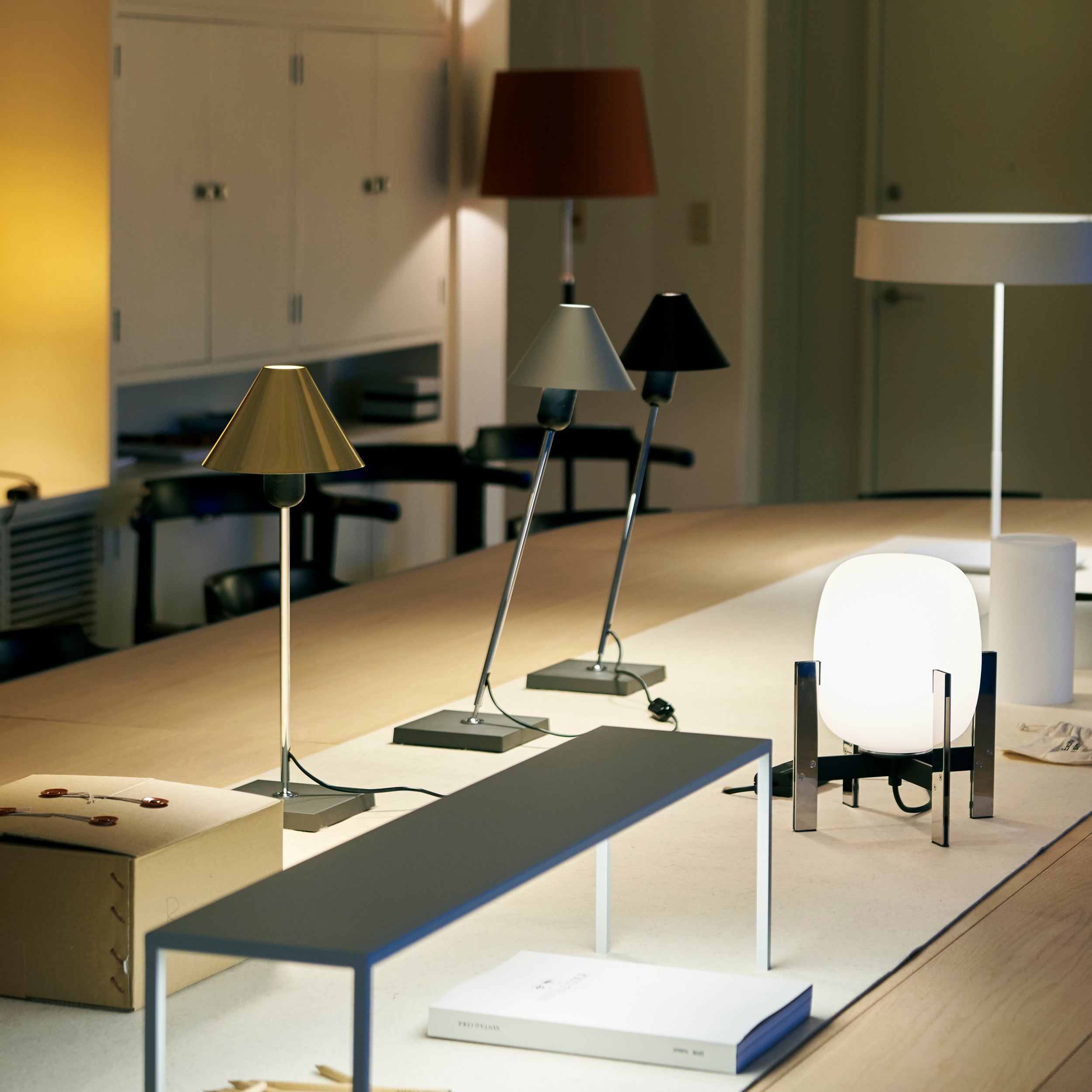 Gira Table Lamp