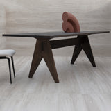 Pose Dining Table