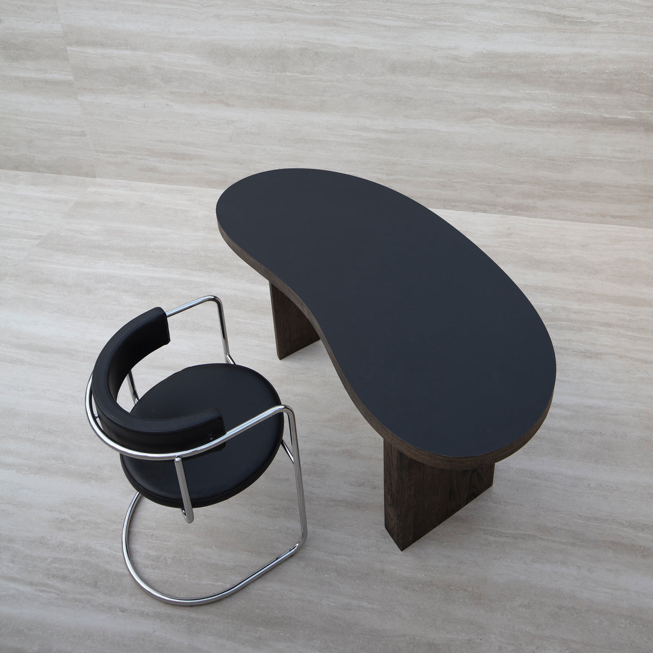 FF Chair: Cantilever