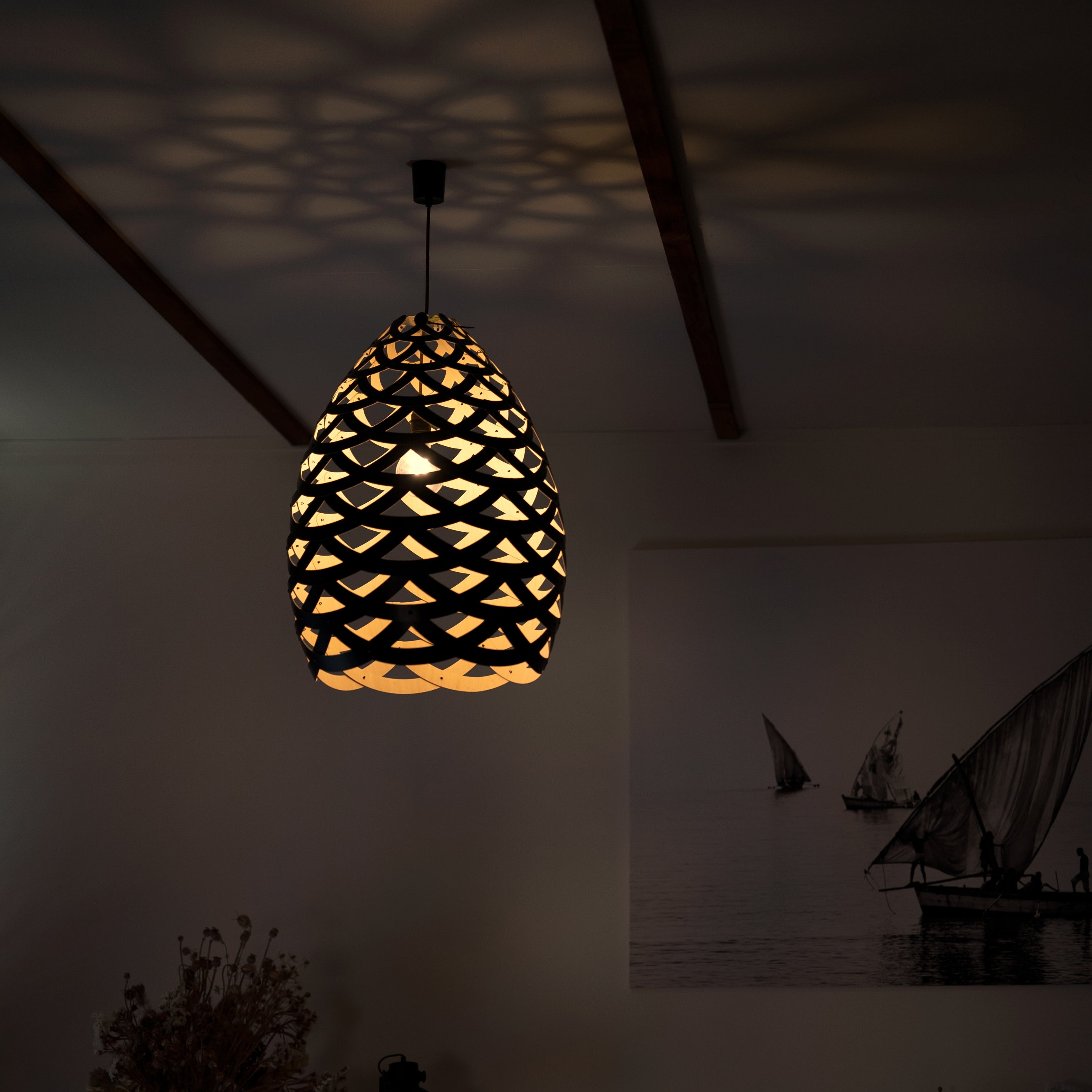 Tūī Pendant Light: Large + LS