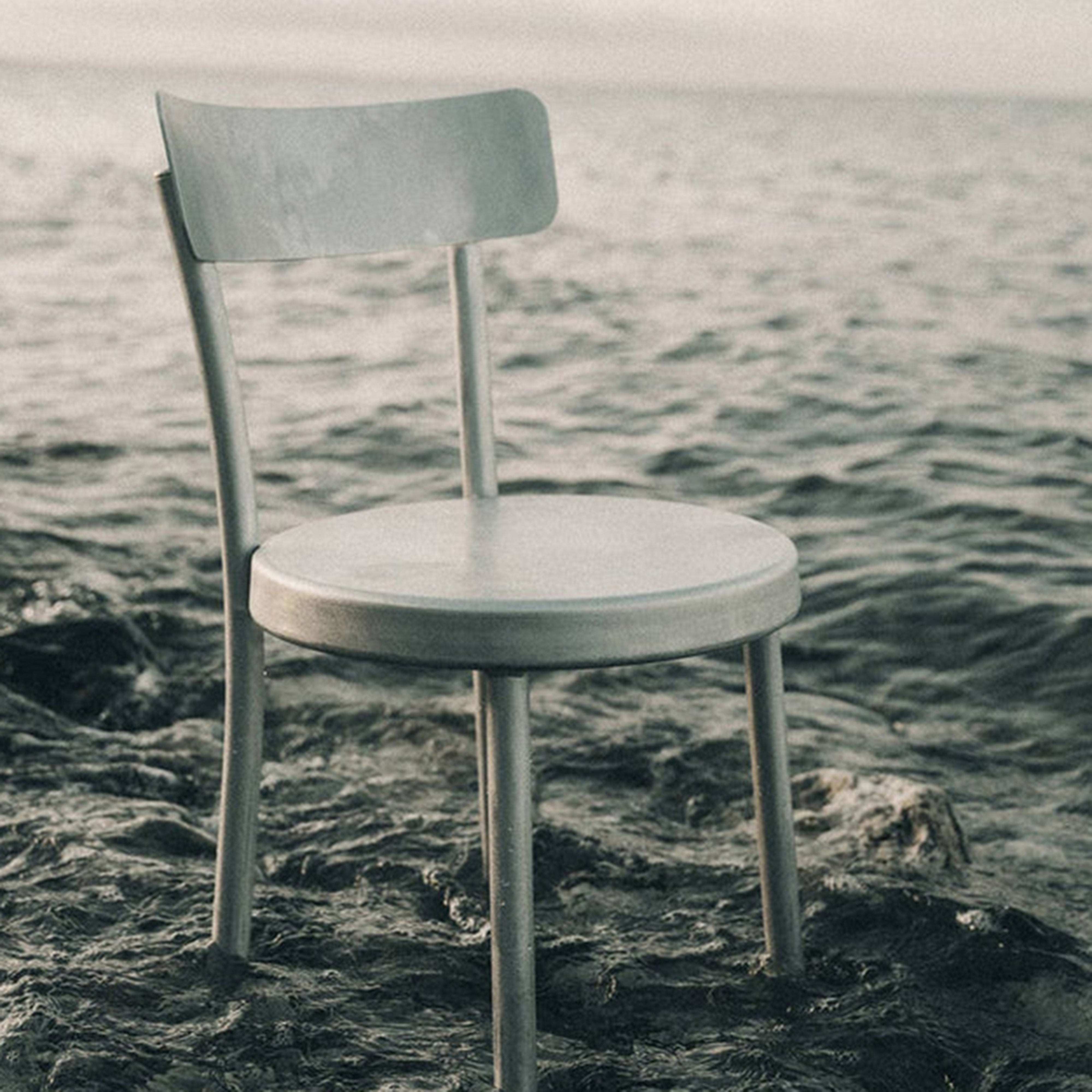 Tasca Chair: LS