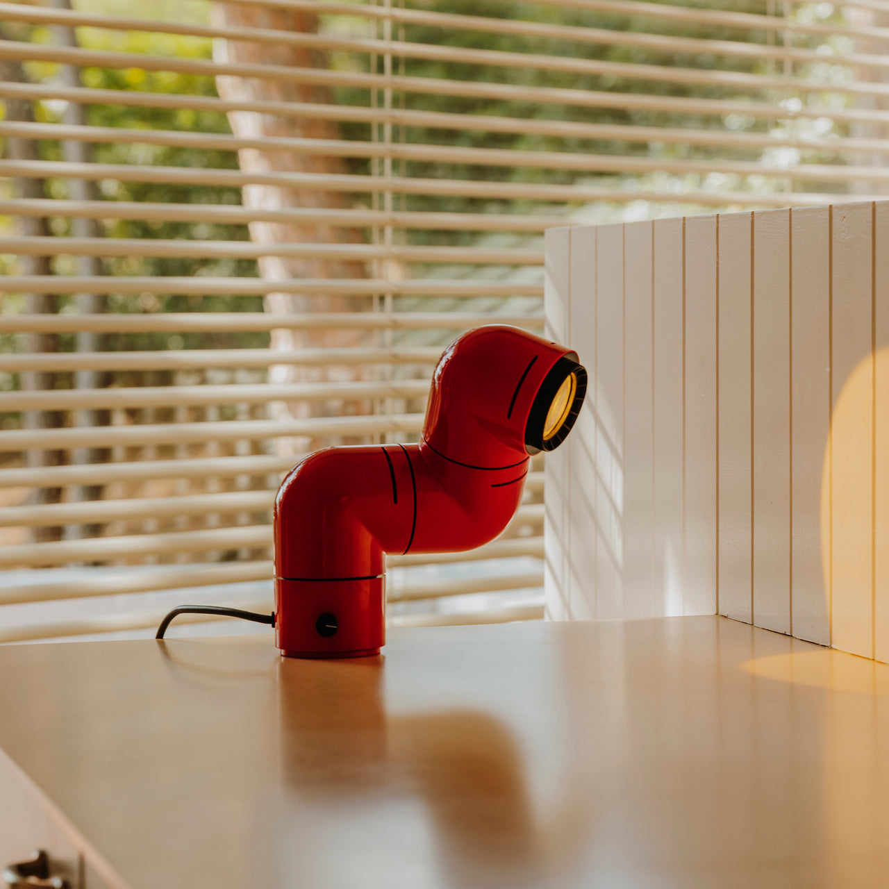 Tatu Table Lamp