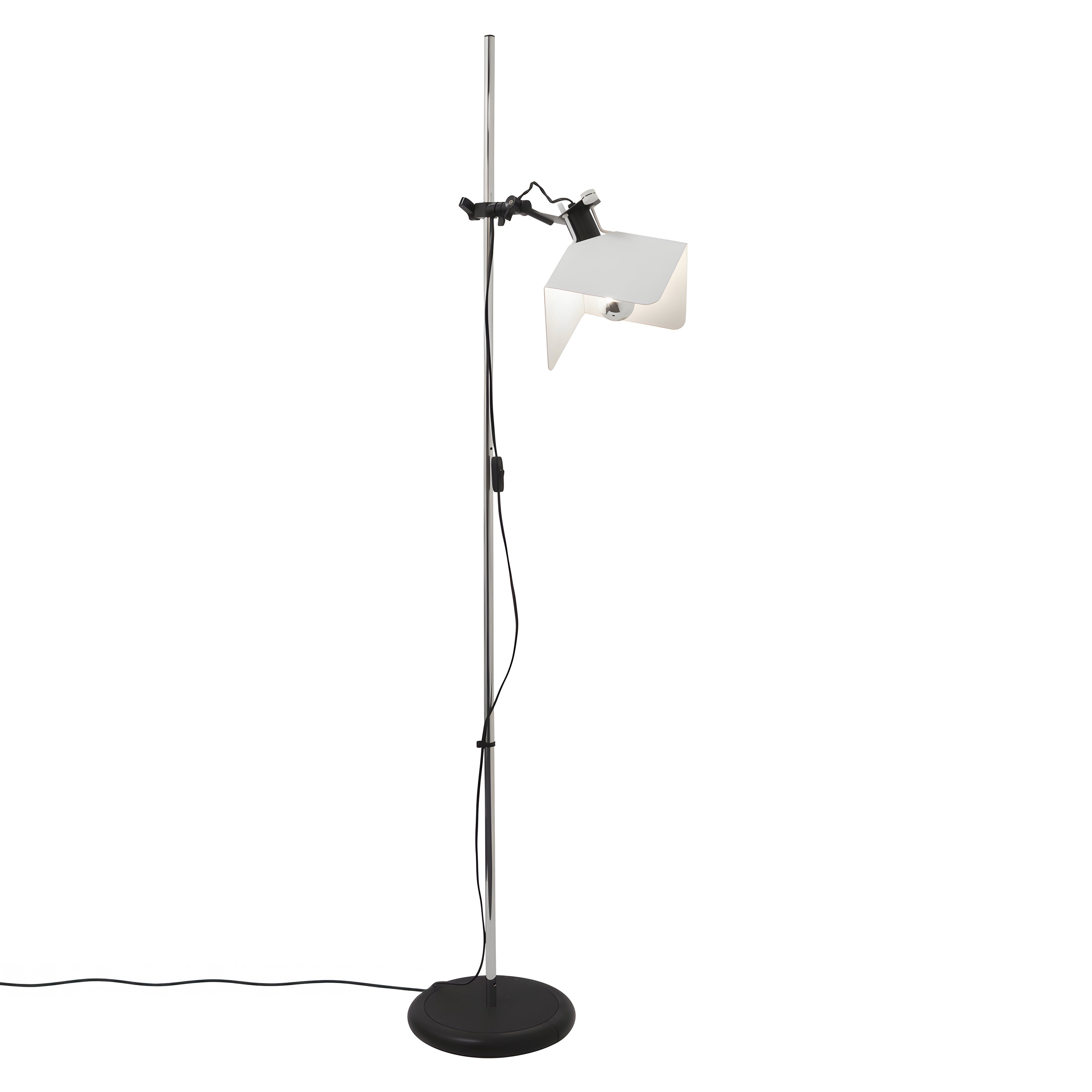 Triedro Floor Lamp