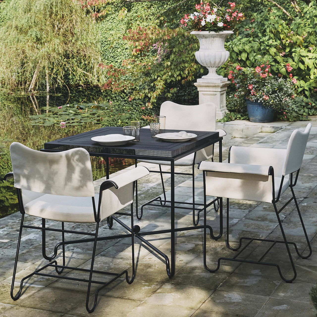 Tropique Dining Table: Outdoor + LS
