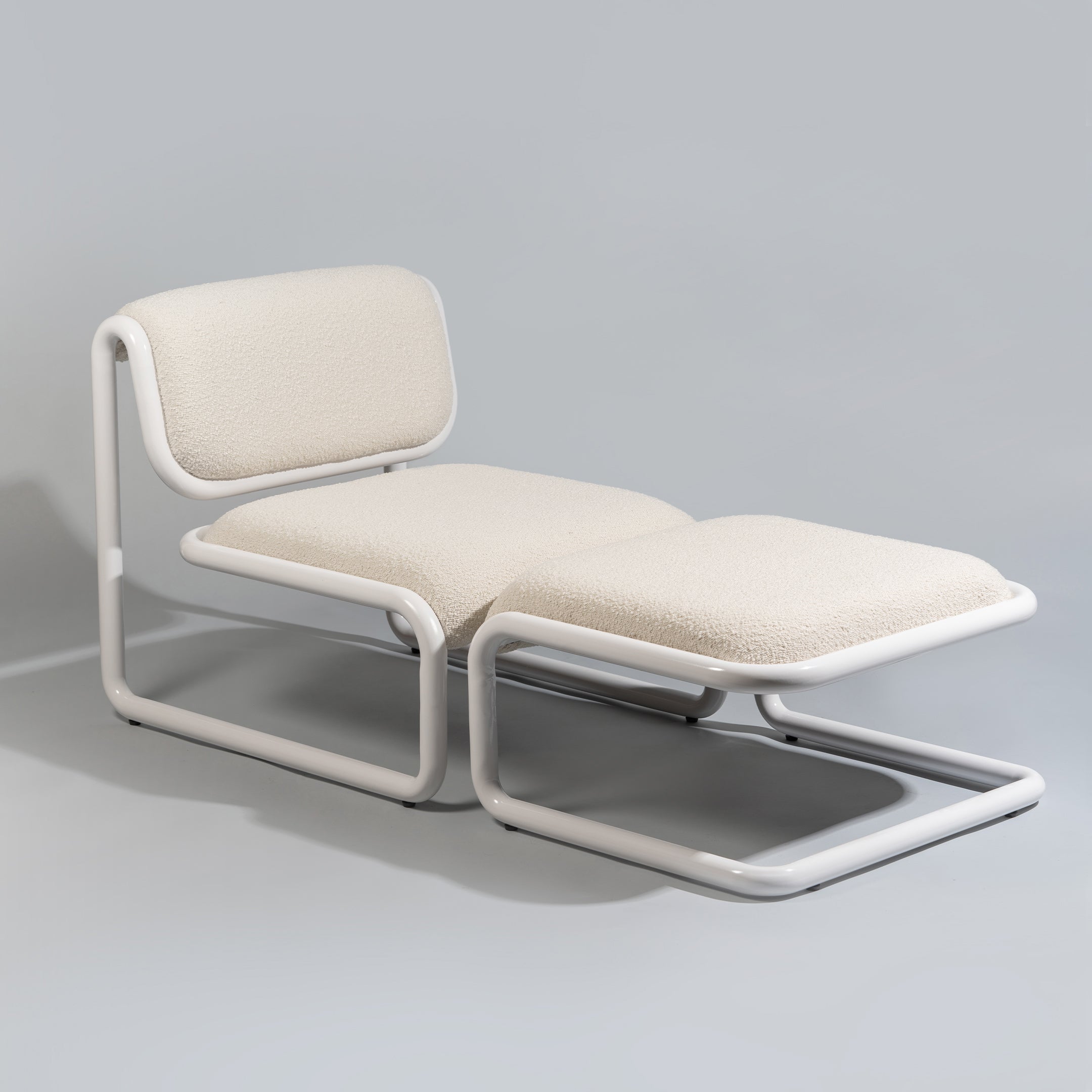 Tube Lounge Chair