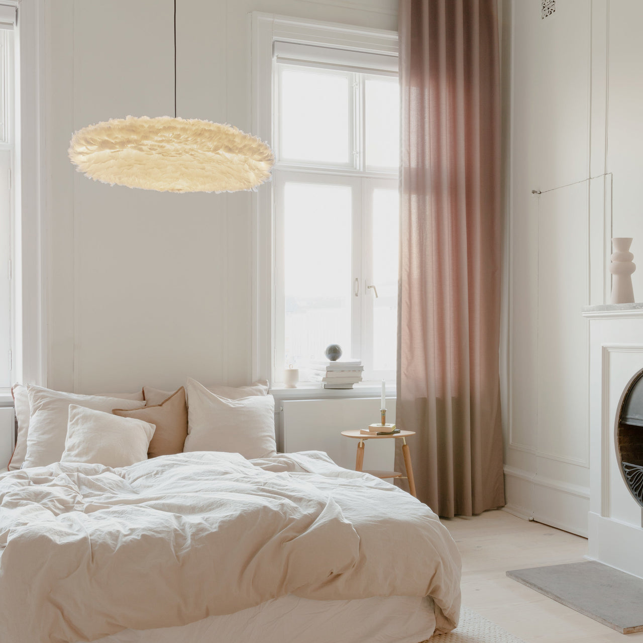 Eos Esther Pendant: Quick Ship