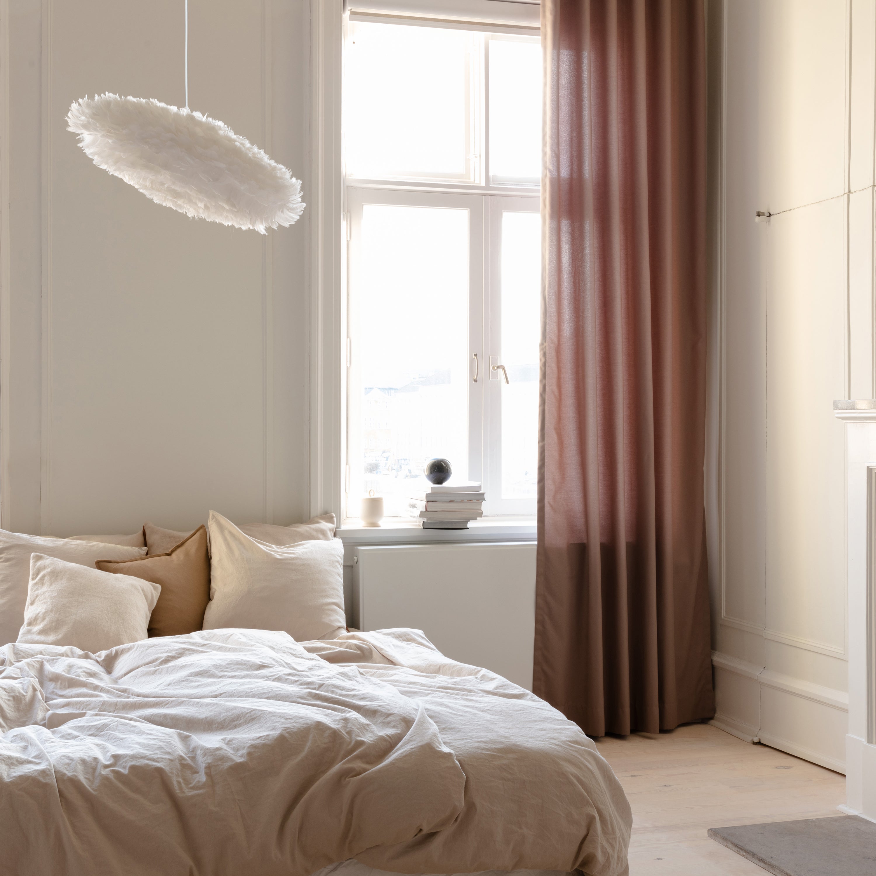 Eos Esther Pendant: Quick Ship