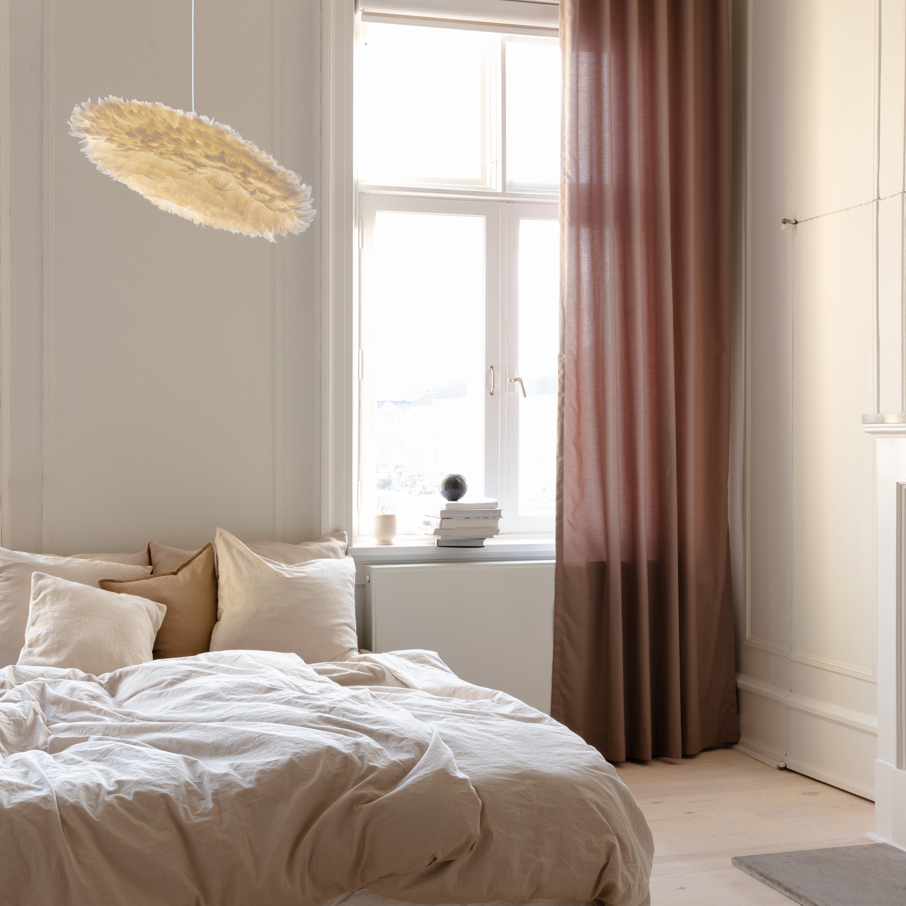 Eos Esther Pendant: Quick Ship