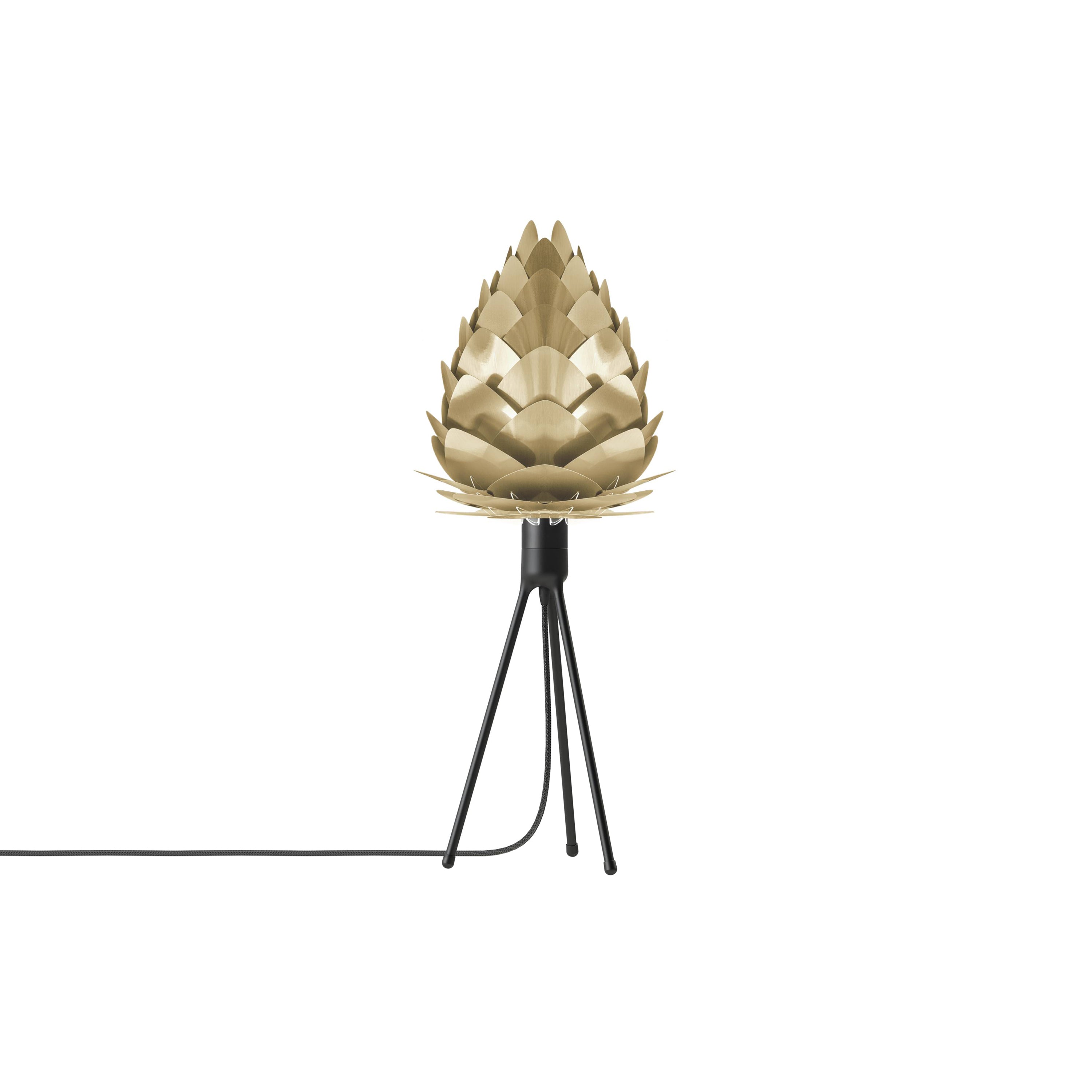 Conia Tripod Table Lamp: Medium - 15.7