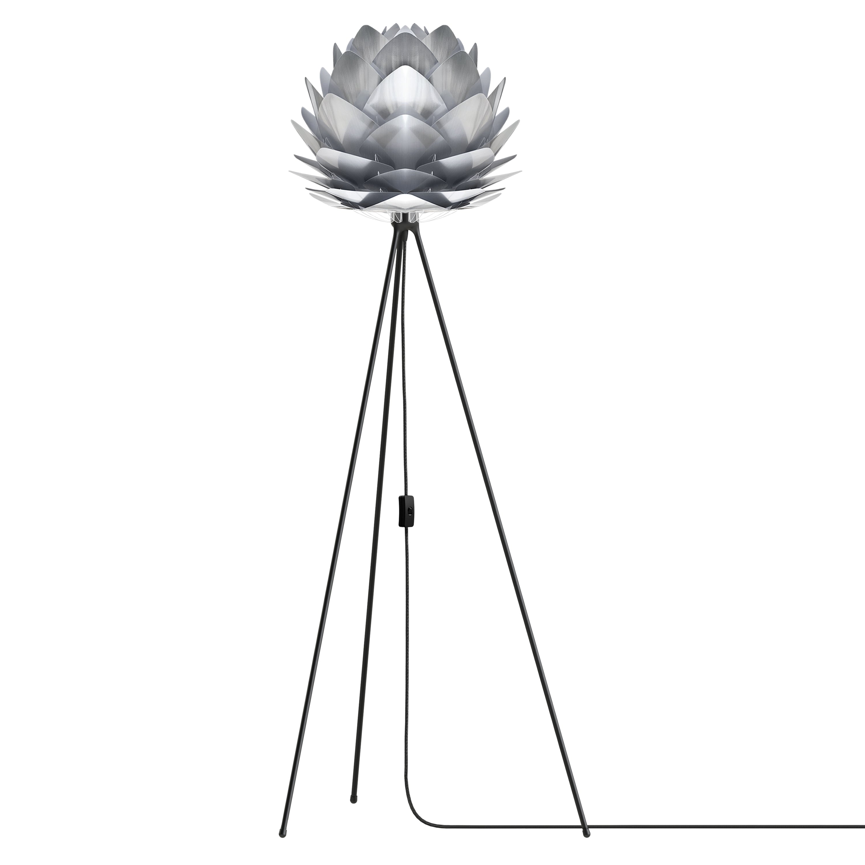 Silvia Tripod Floor Lamp: Medium - 17.7