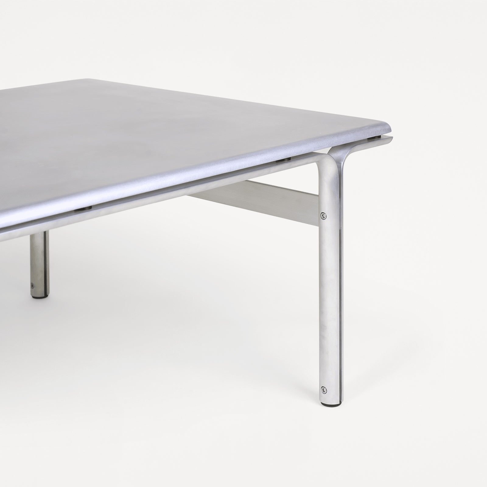 Union Coffee Table: DI