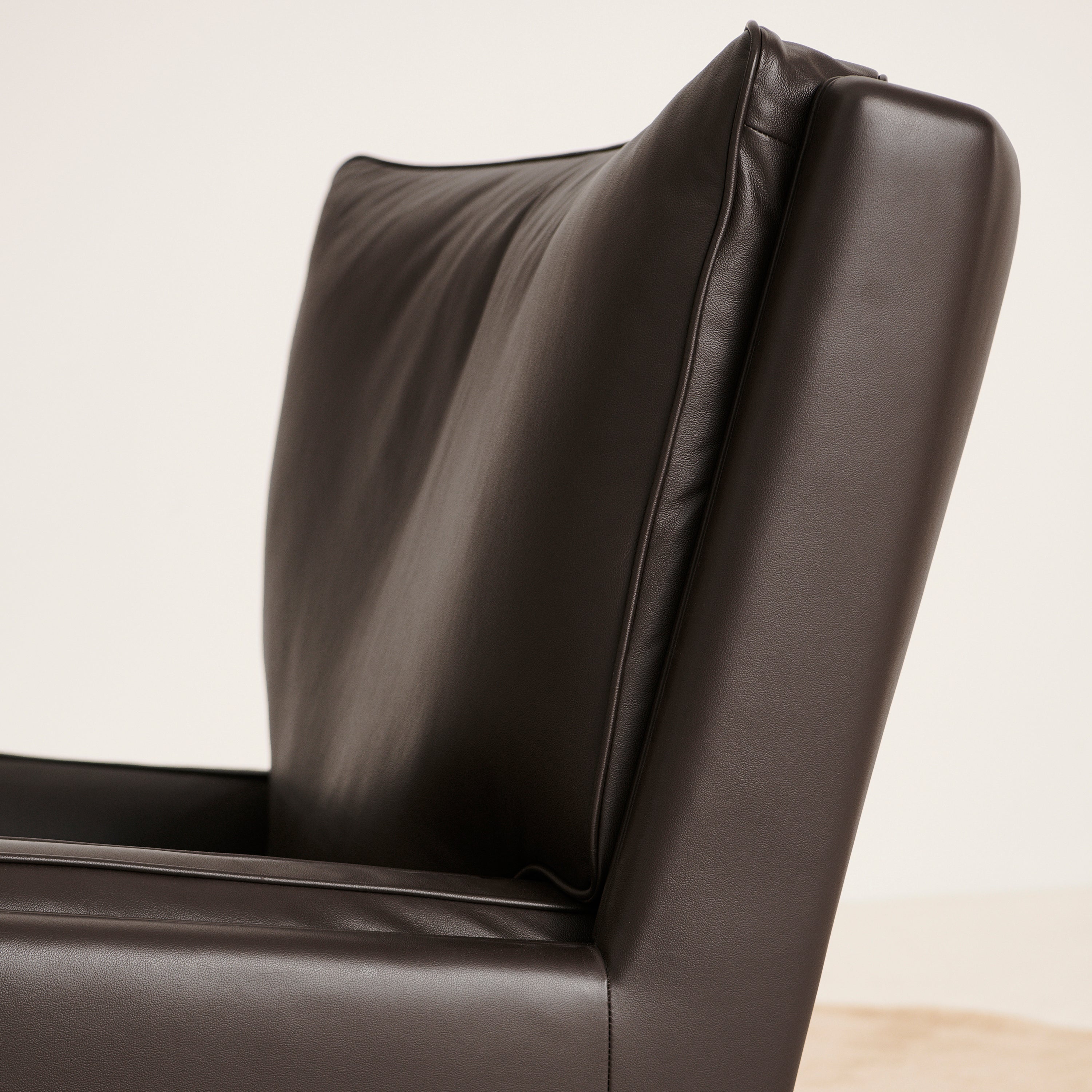 V11 Lounge Chair: Fully Upholstered + DI