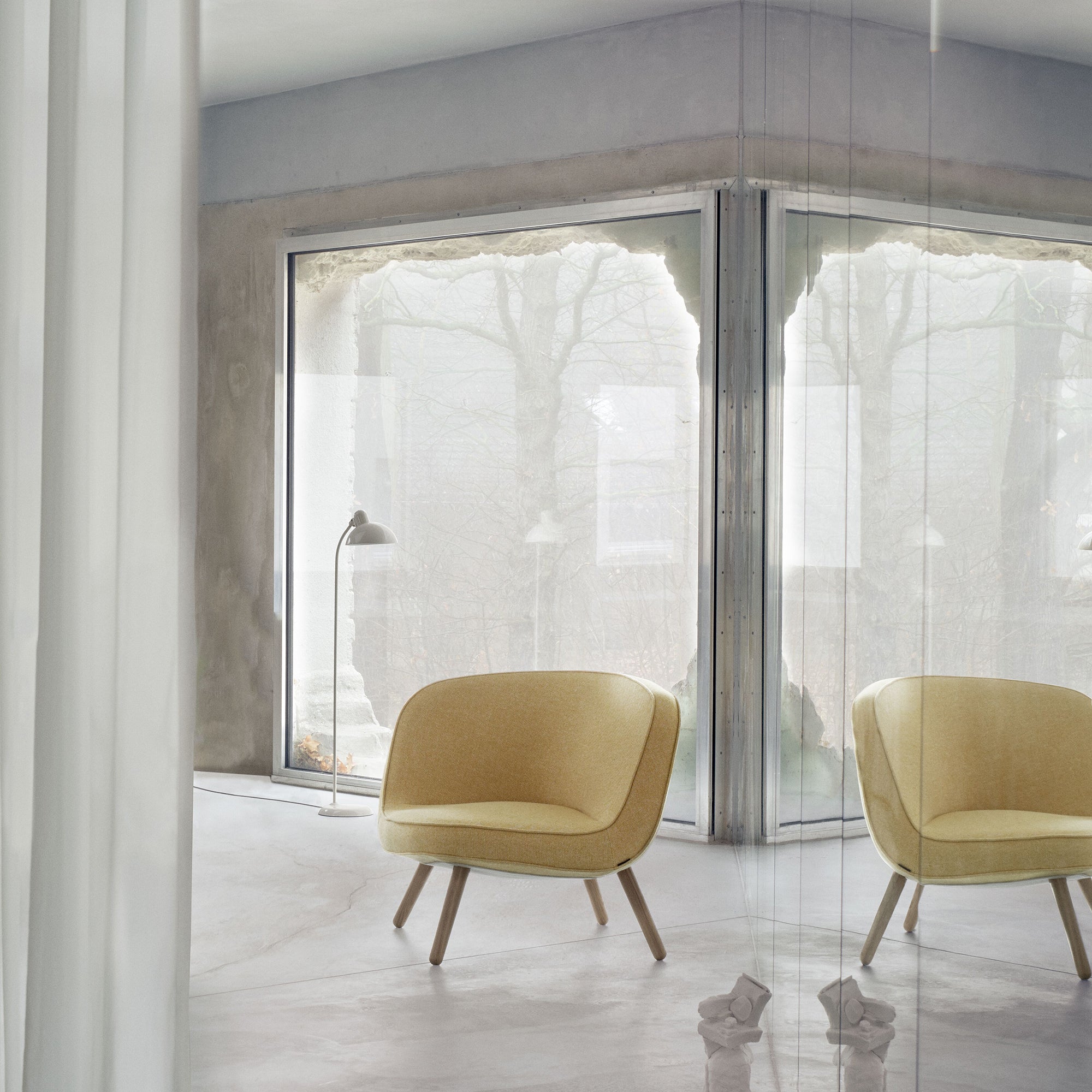 VIA57 Lounge Chair: LS