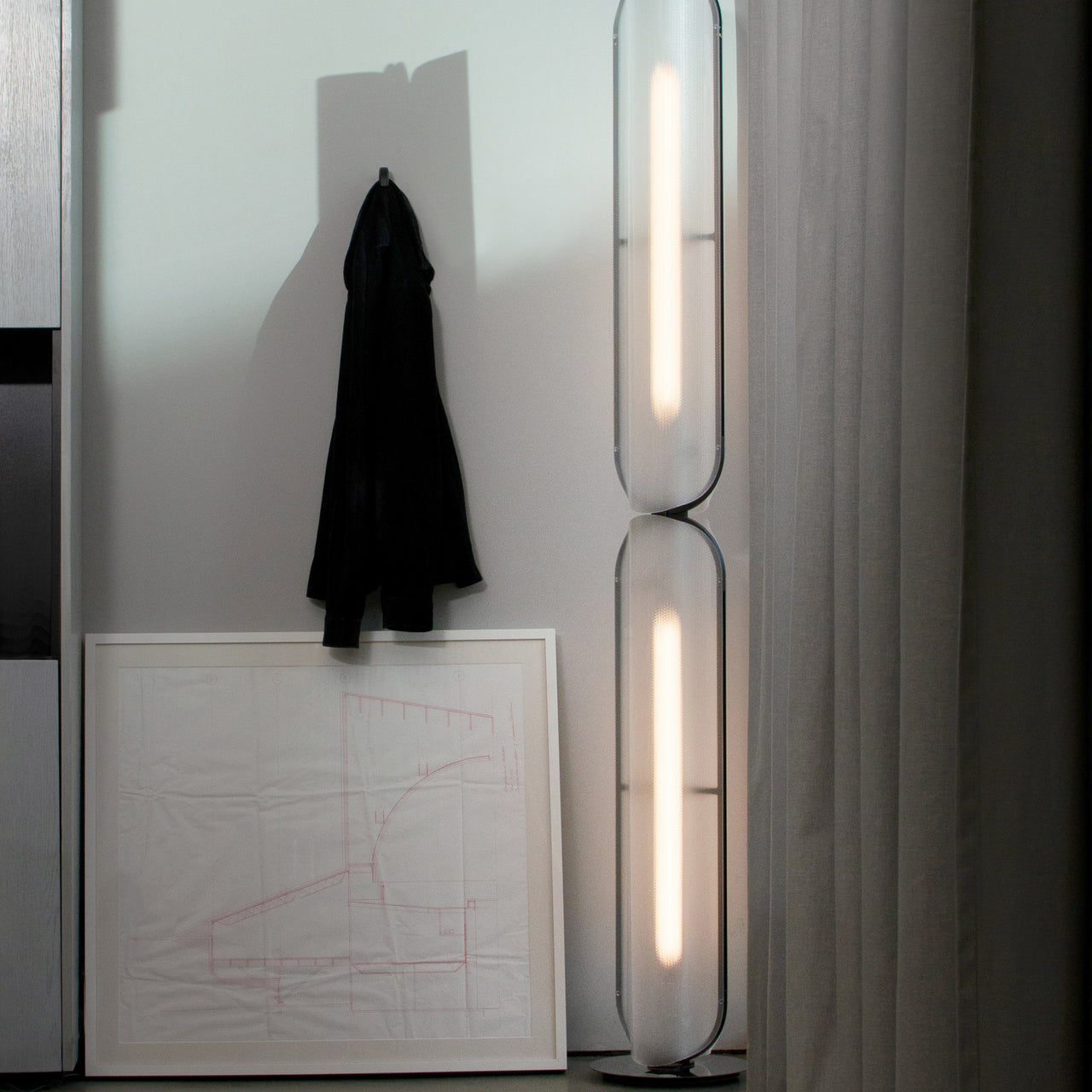 Vale Floor Light: LS