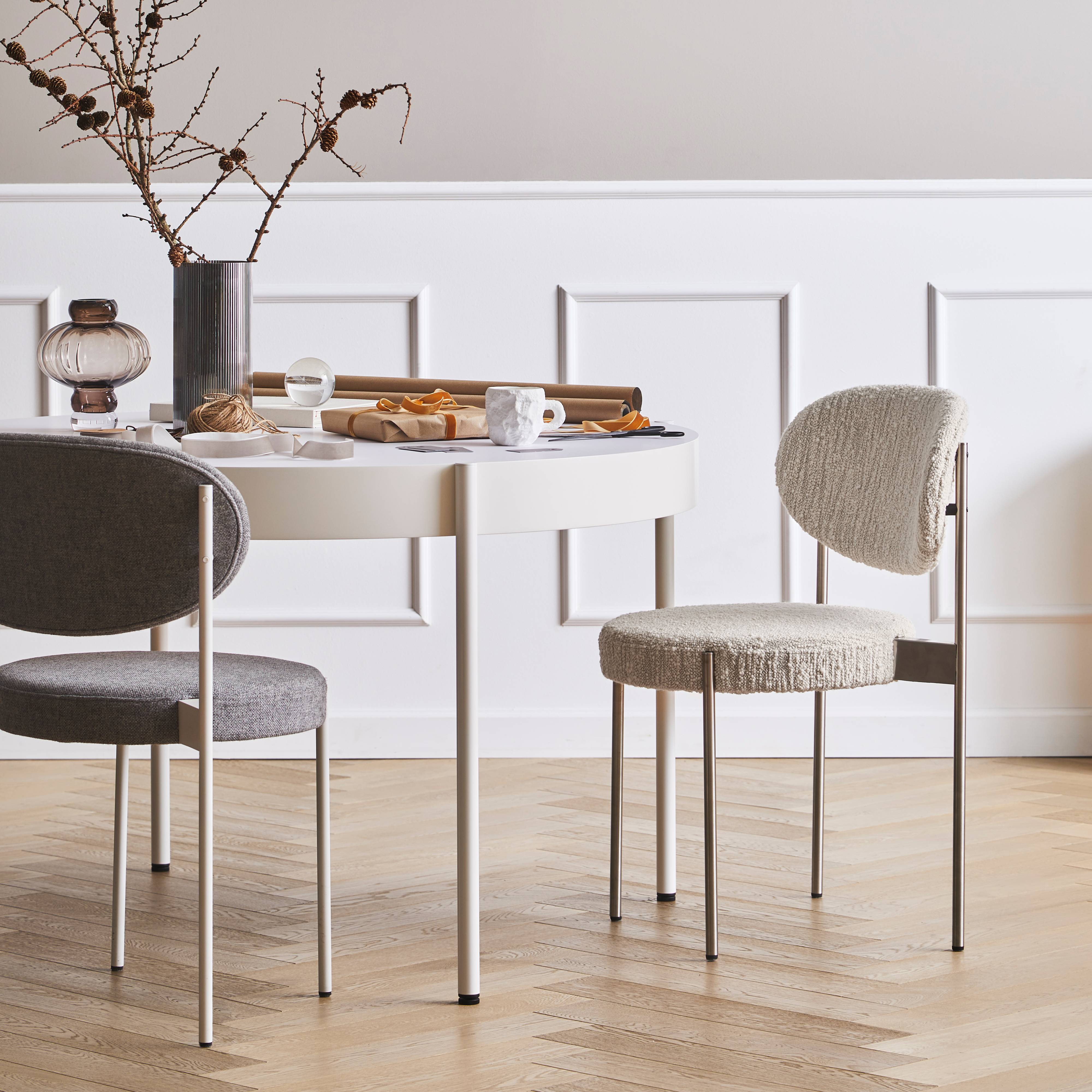 Series 430 Chair: Stacking