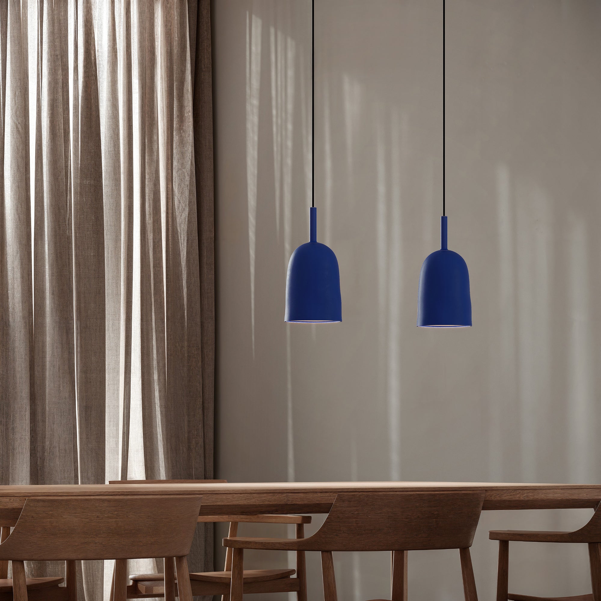 Vessel Medium Pendant Light