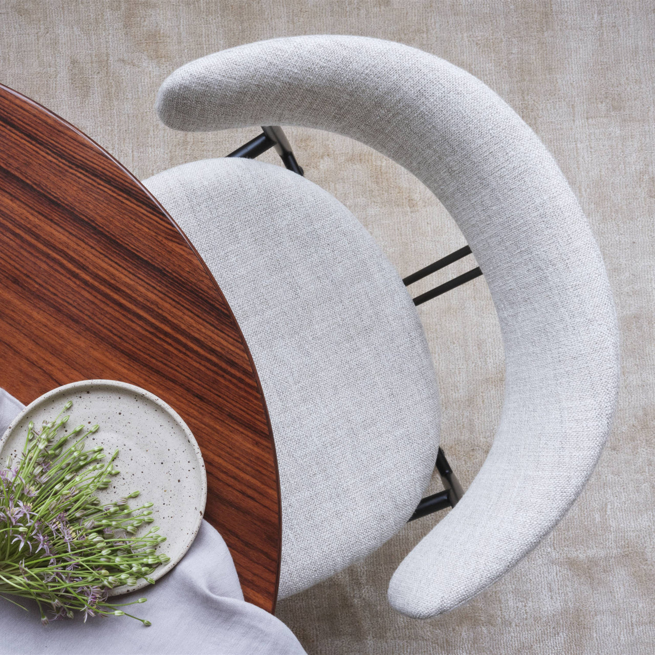 Violin Dining Chair: Fully Upholstered + DI