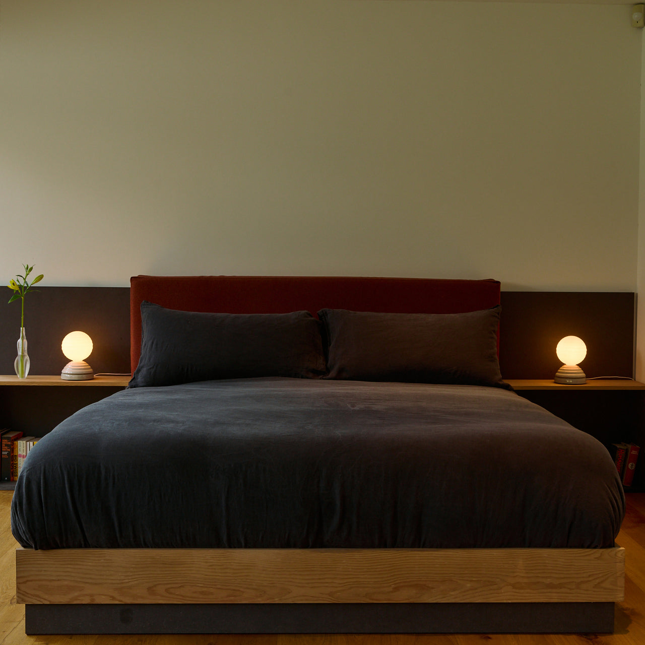 Wake Sleep Table Lamp