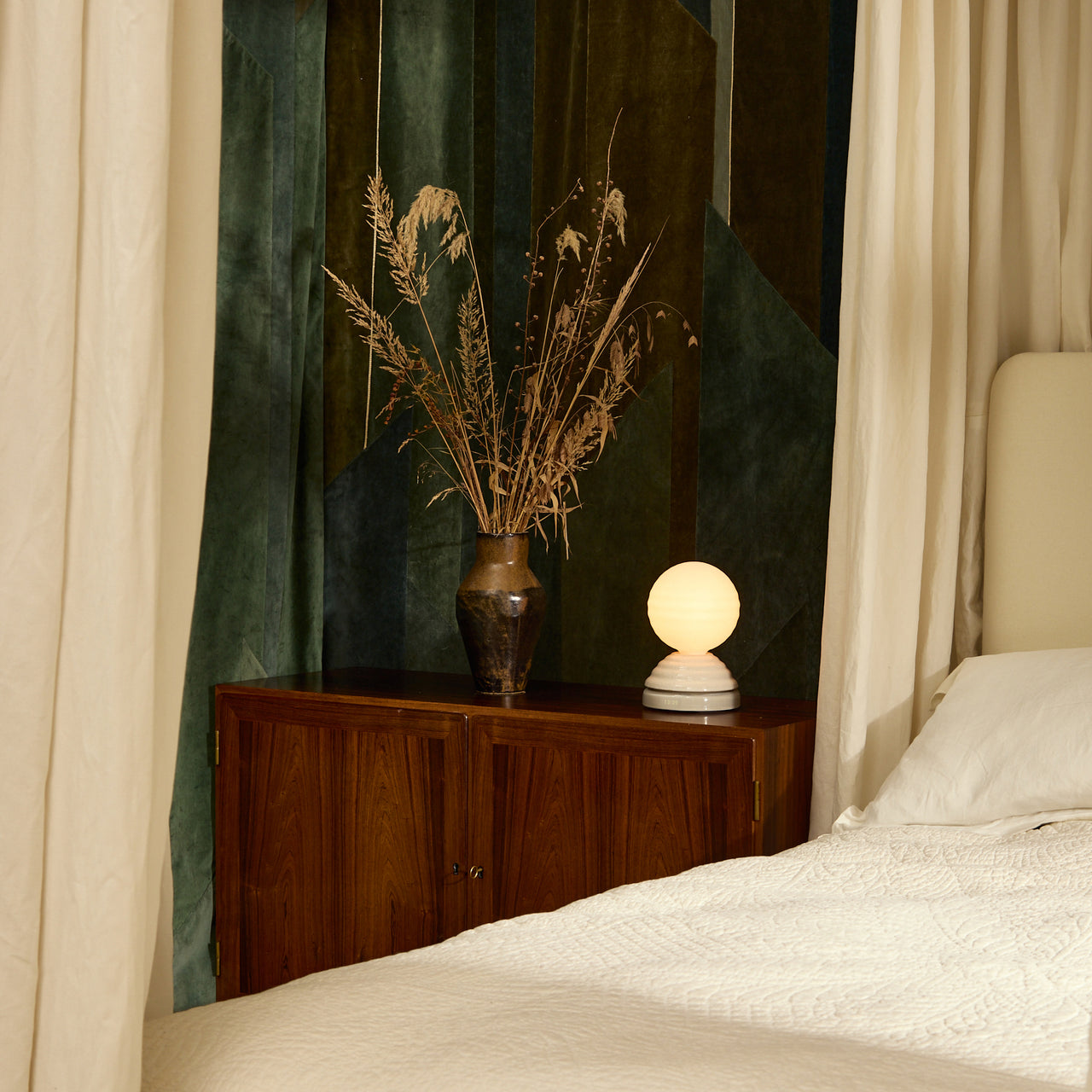 Wake Sleep Table Lamp