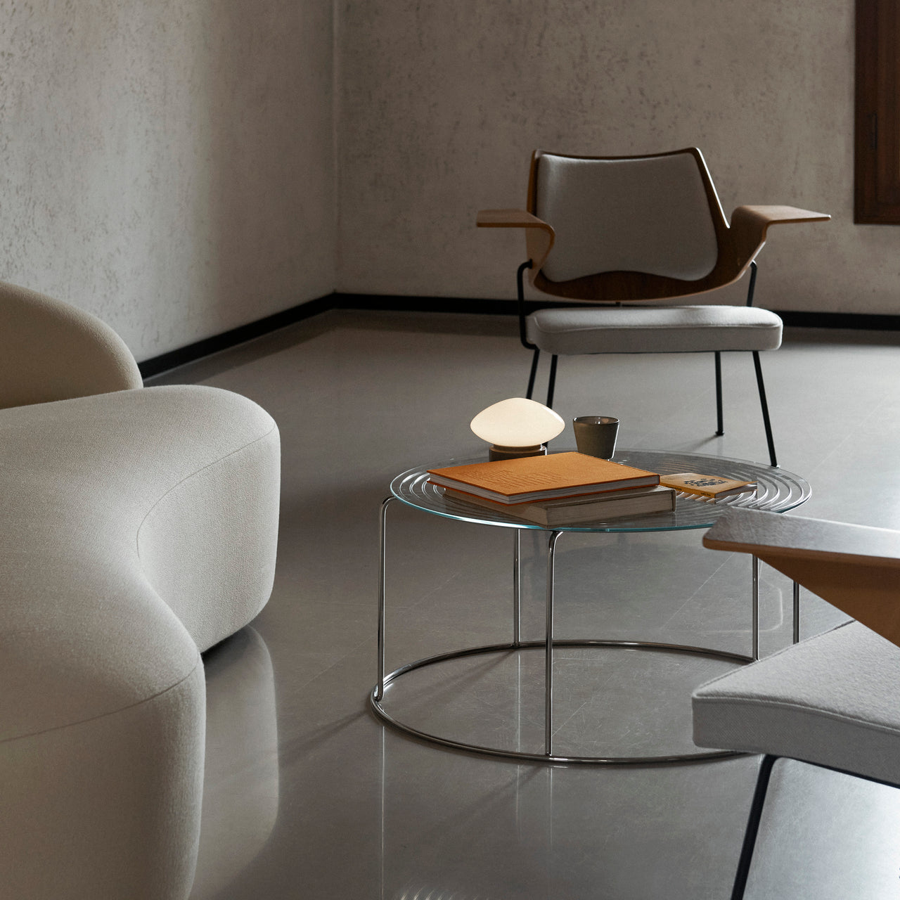 Wire Coffee Table: VP17 + LS